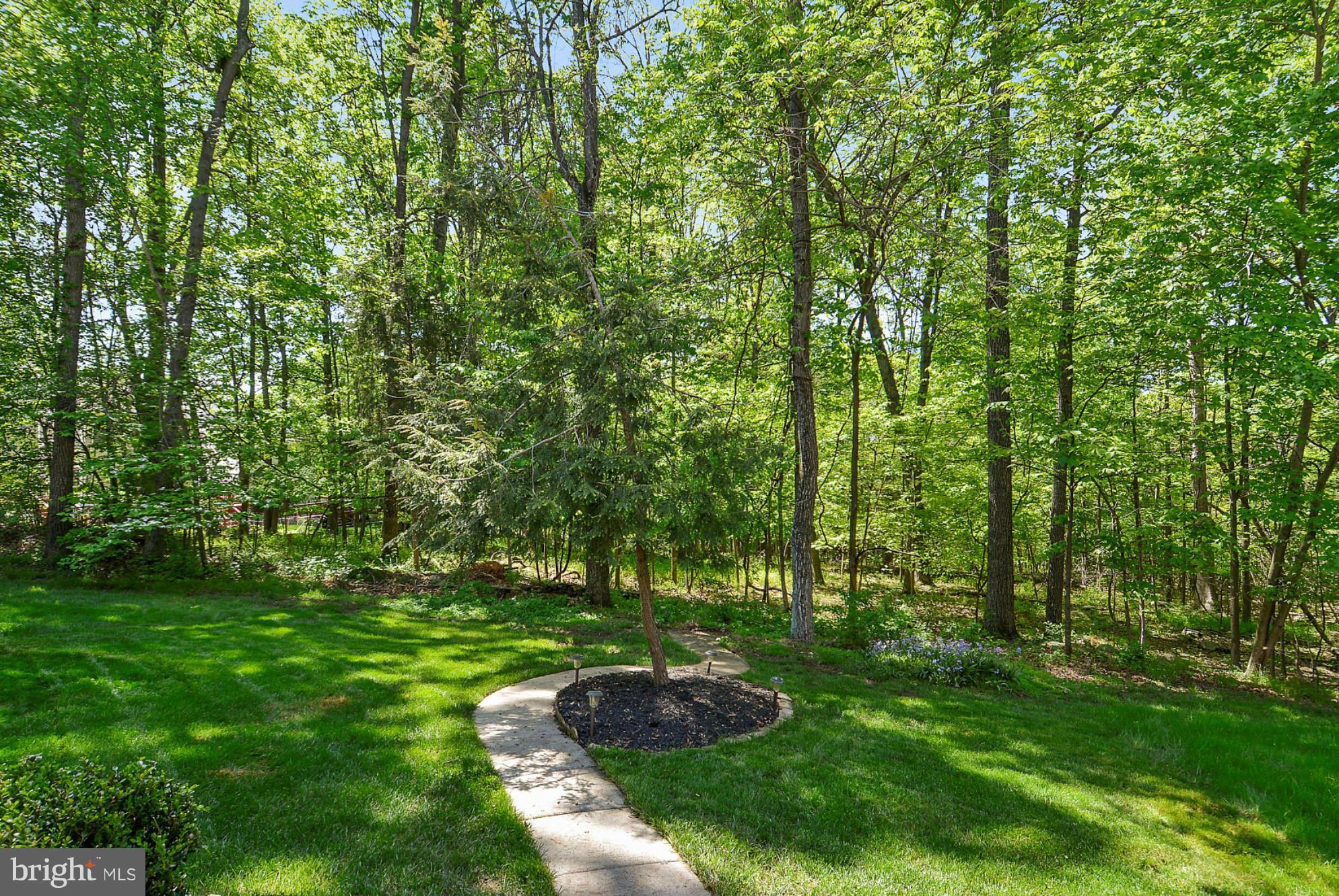 GREEN TRAILS - Residential