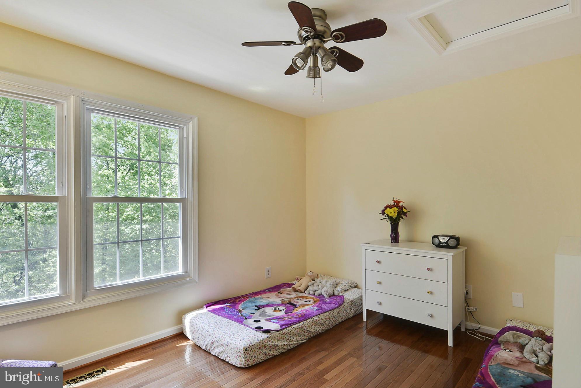 GREEN TRAILS - Residential