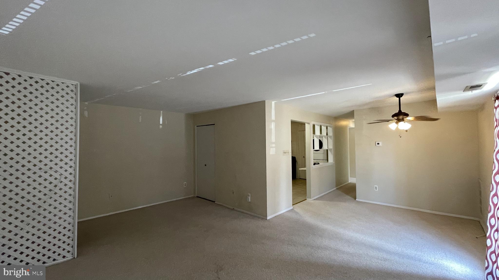 MOORINGS OF OCCOQUAN CON - Residential Lease