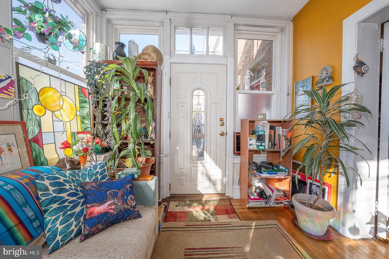 1 1/2 W ATHENS AVENUE