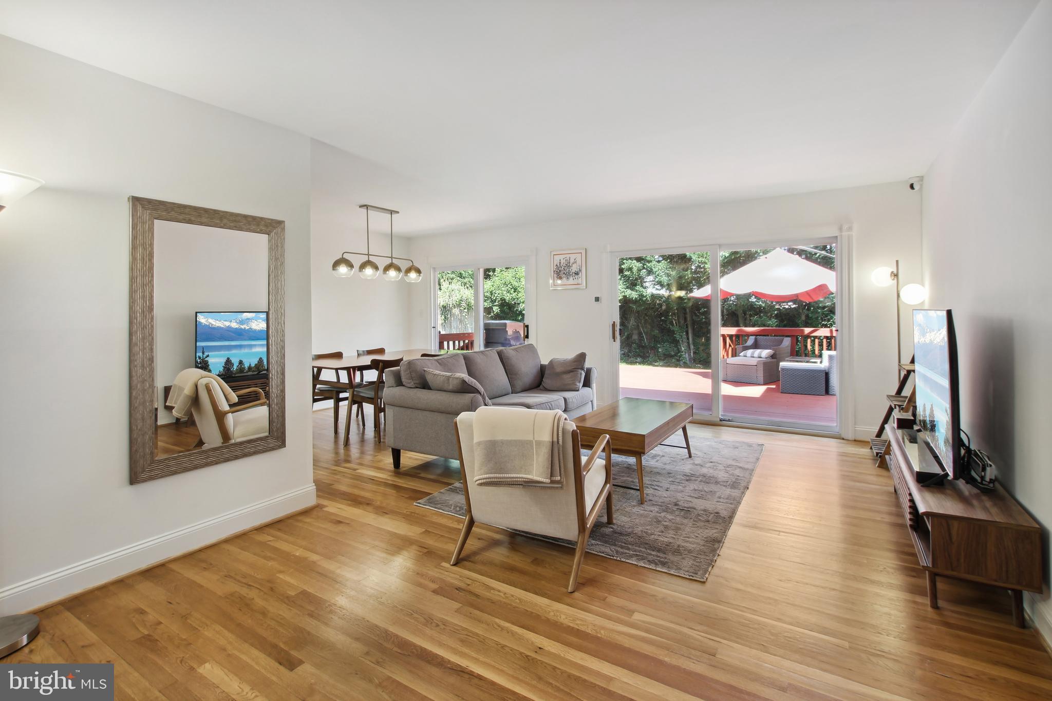 HUNGERFORD - Residential Lease