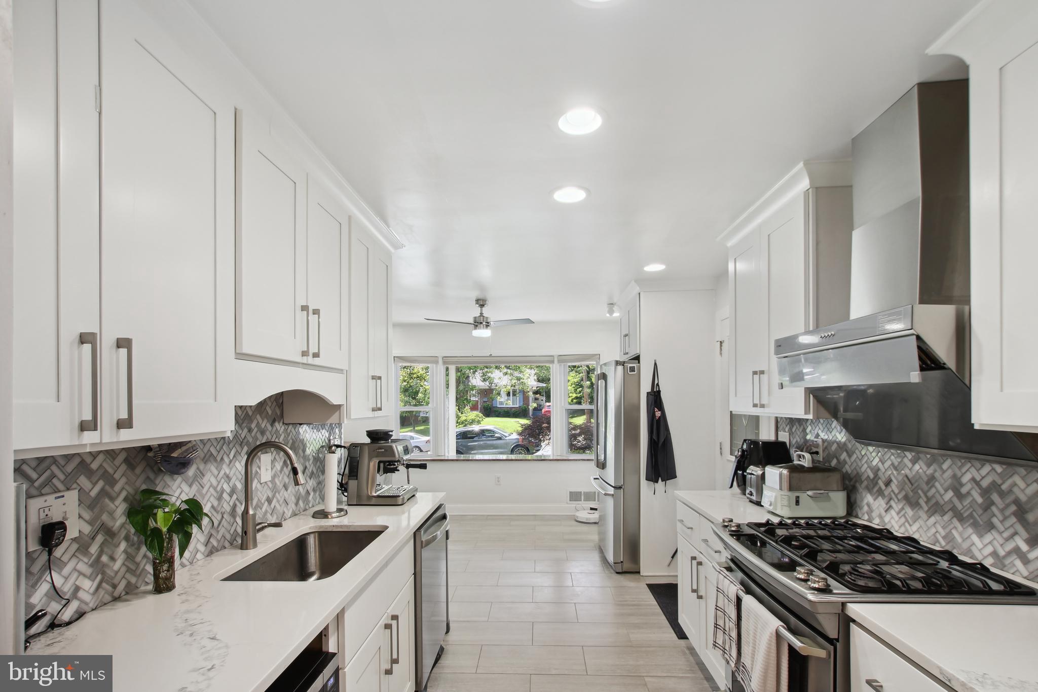 HUNGERFORD - Residential Lease