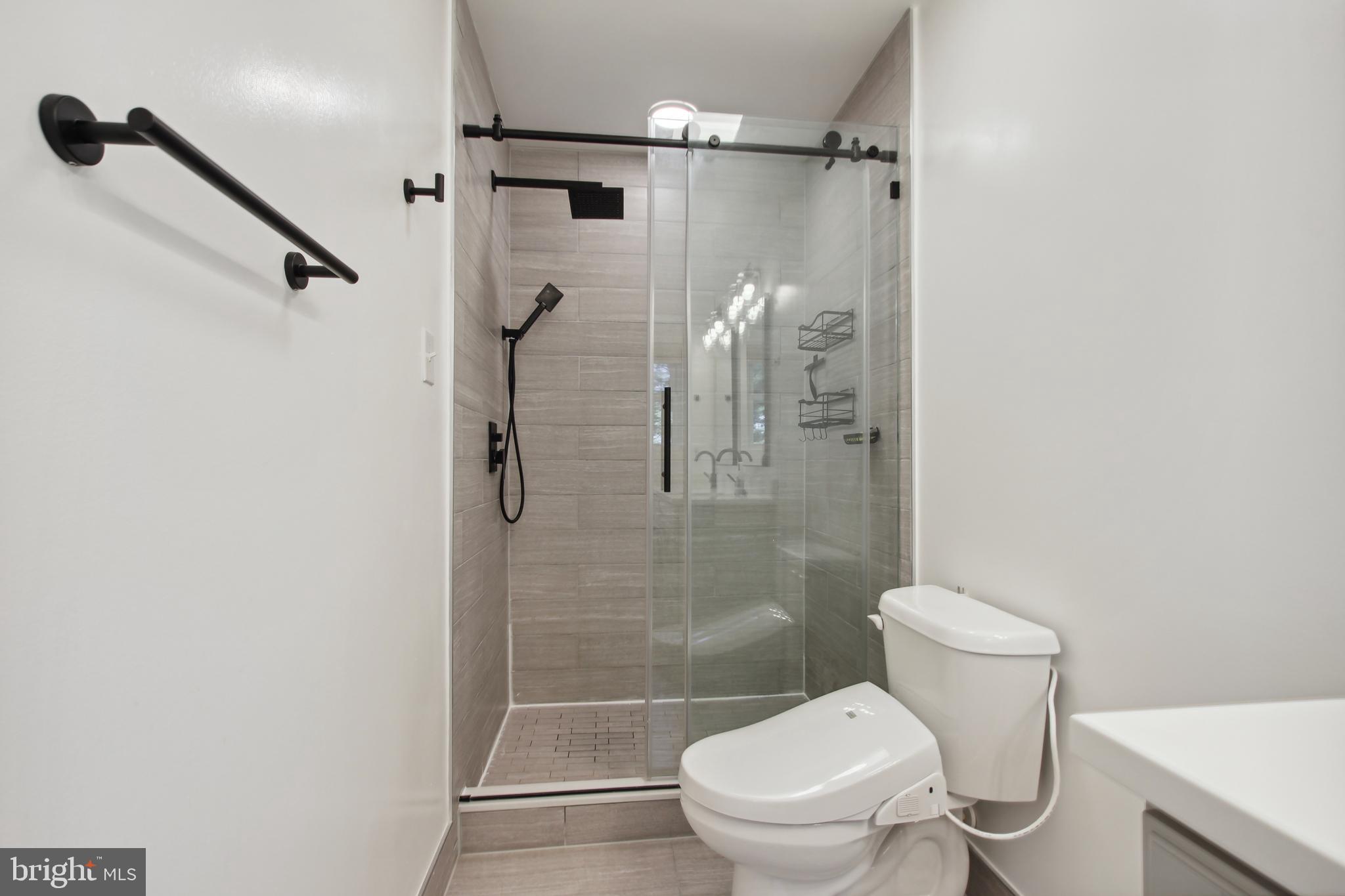 HUNGERFORD - Residential Lease