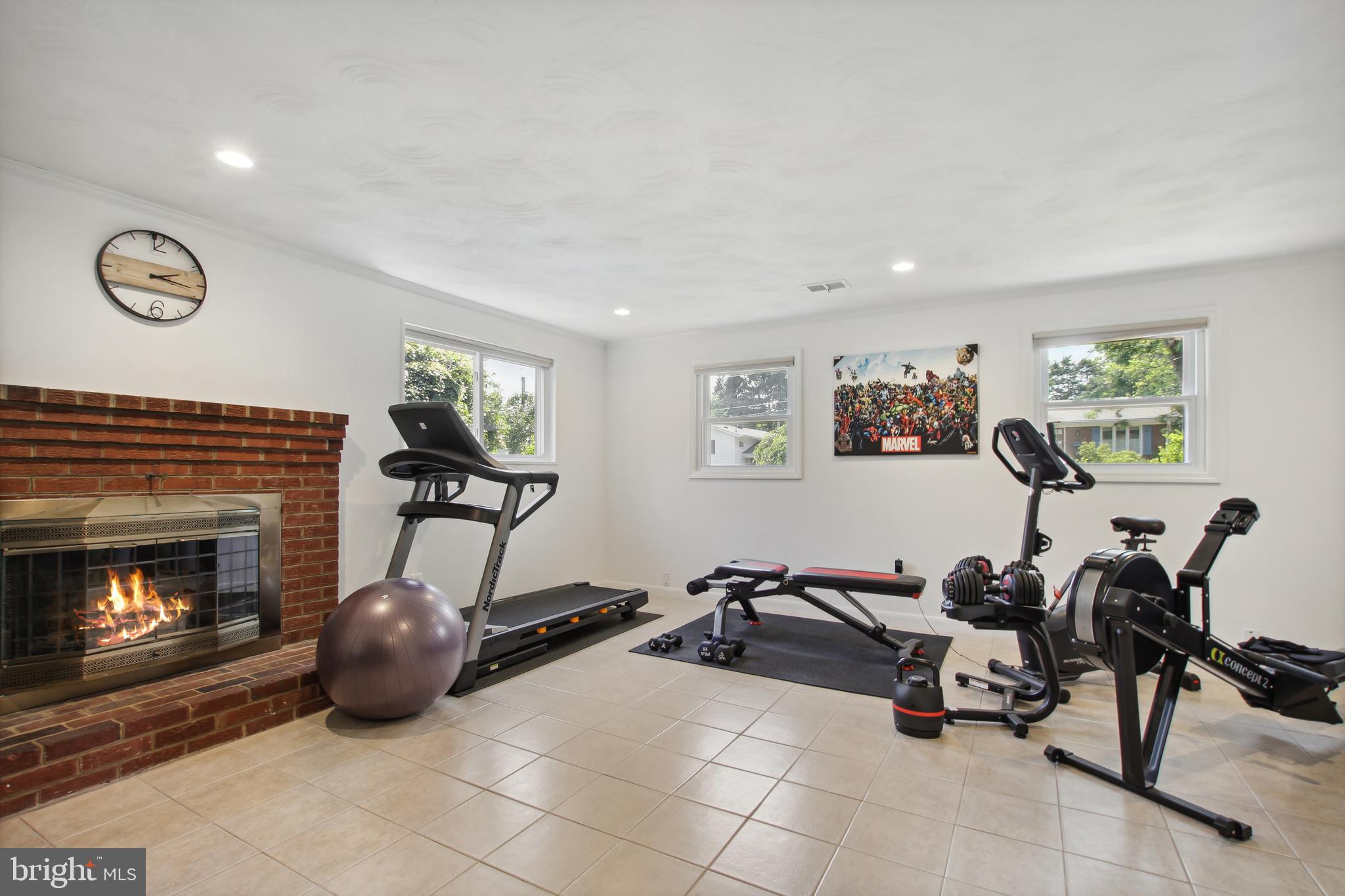 HUNGERFORD - Residential Lease