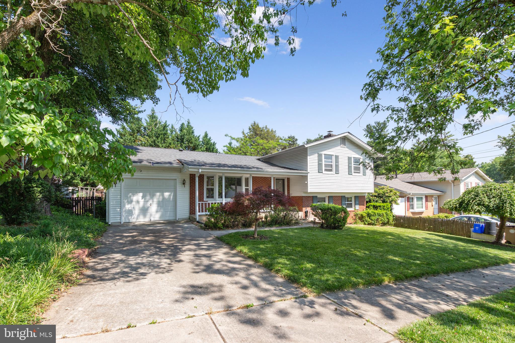 HUNGERFORD - Residential Lease