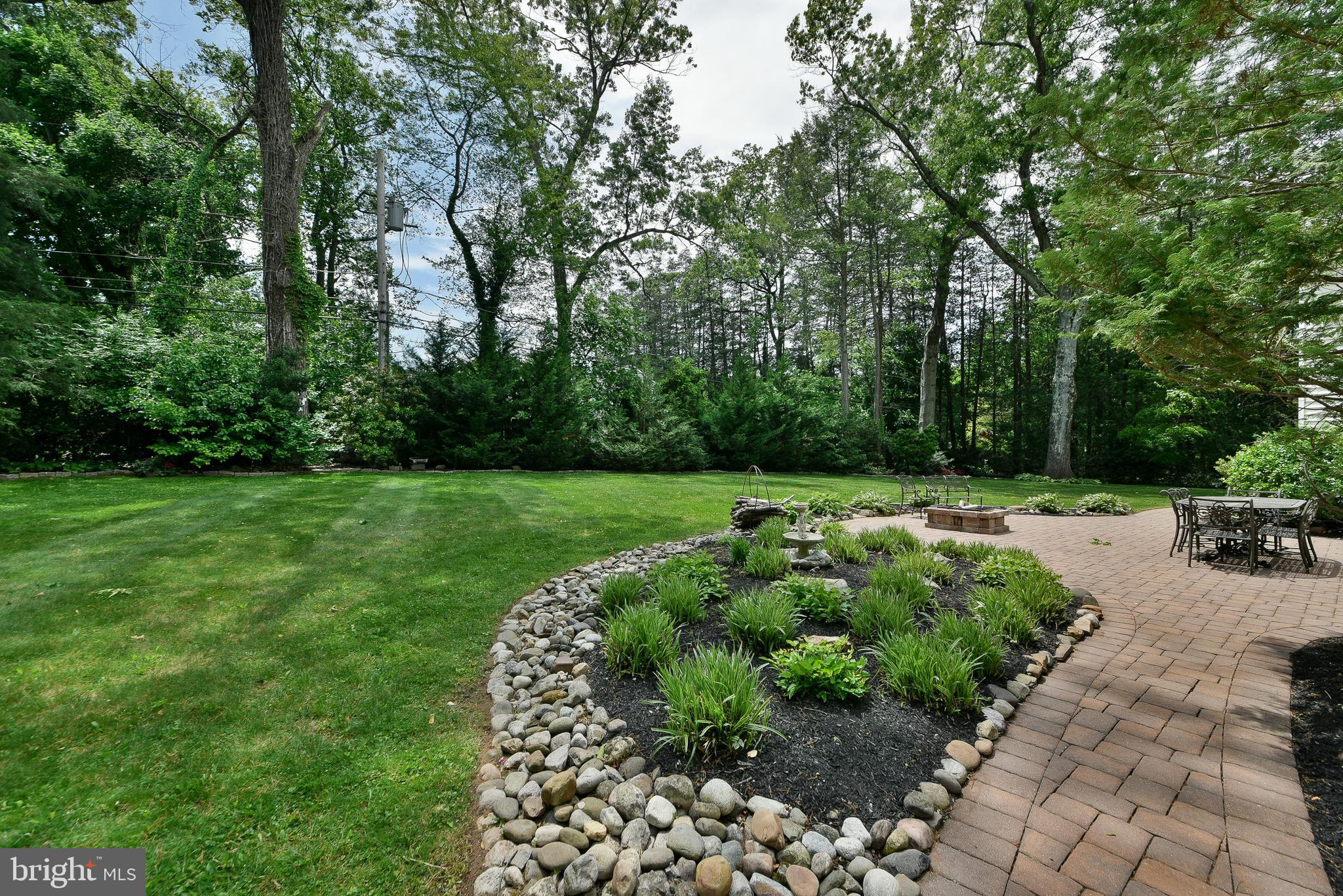 WEST ACRES - Residential