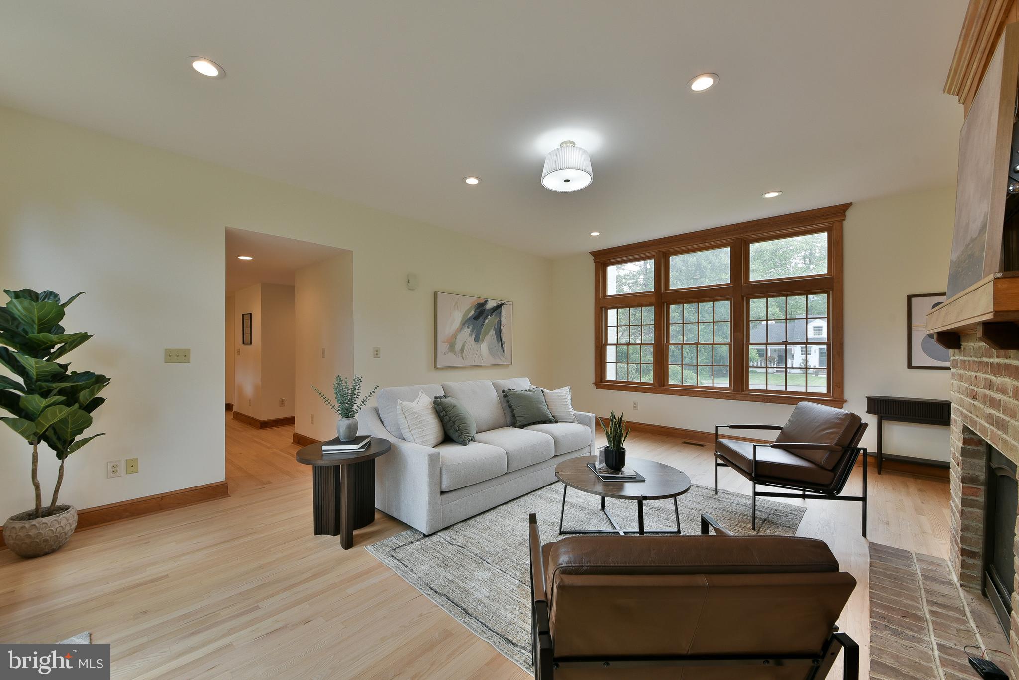 WEST ACRES - Residential