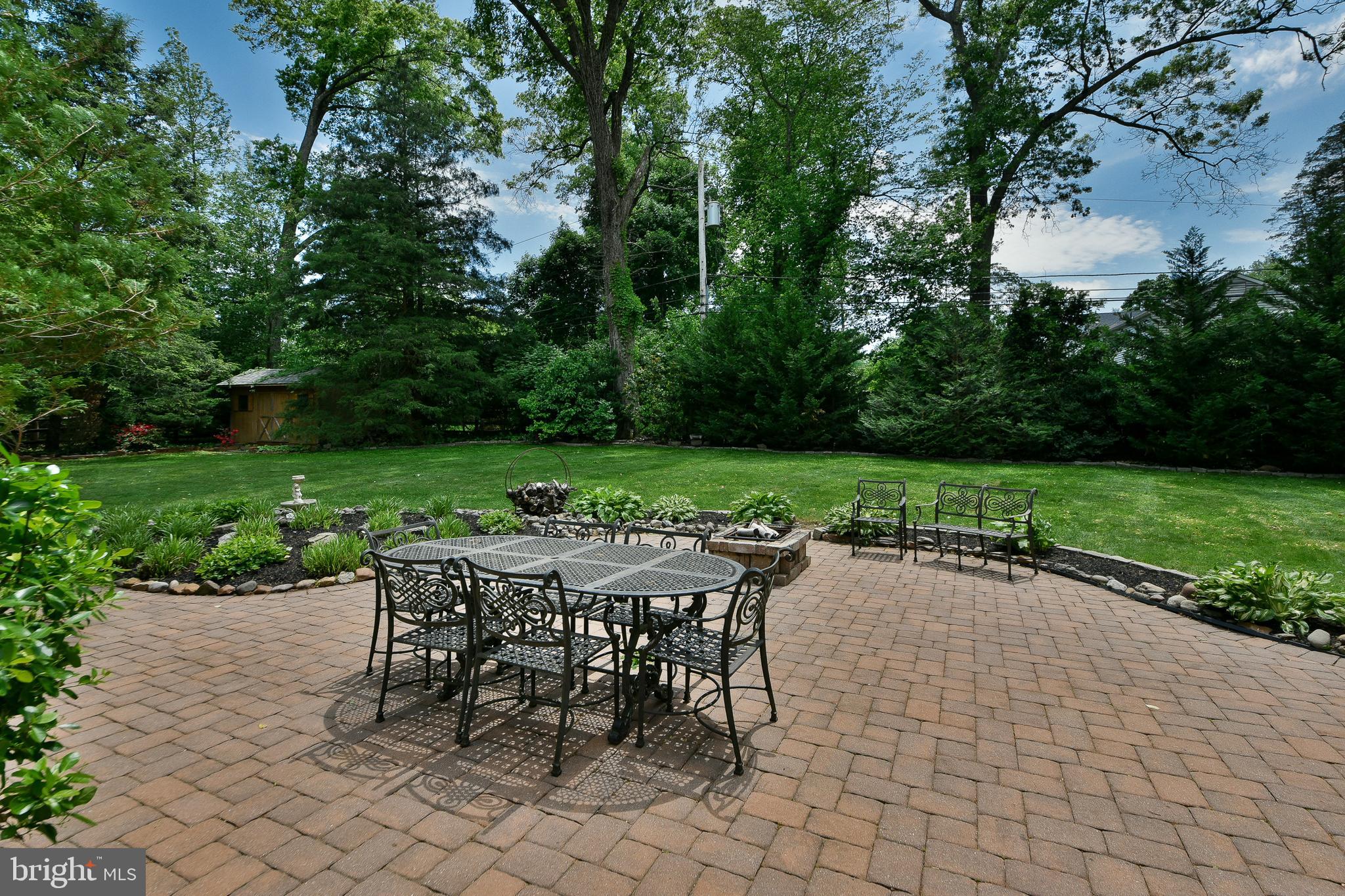 WEST ACRES - Residential