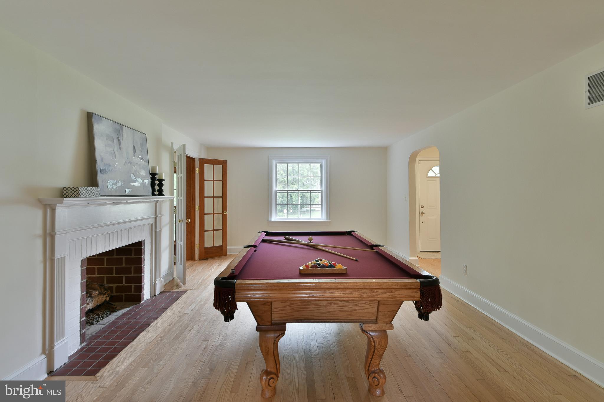 WEST ACRES - Residential