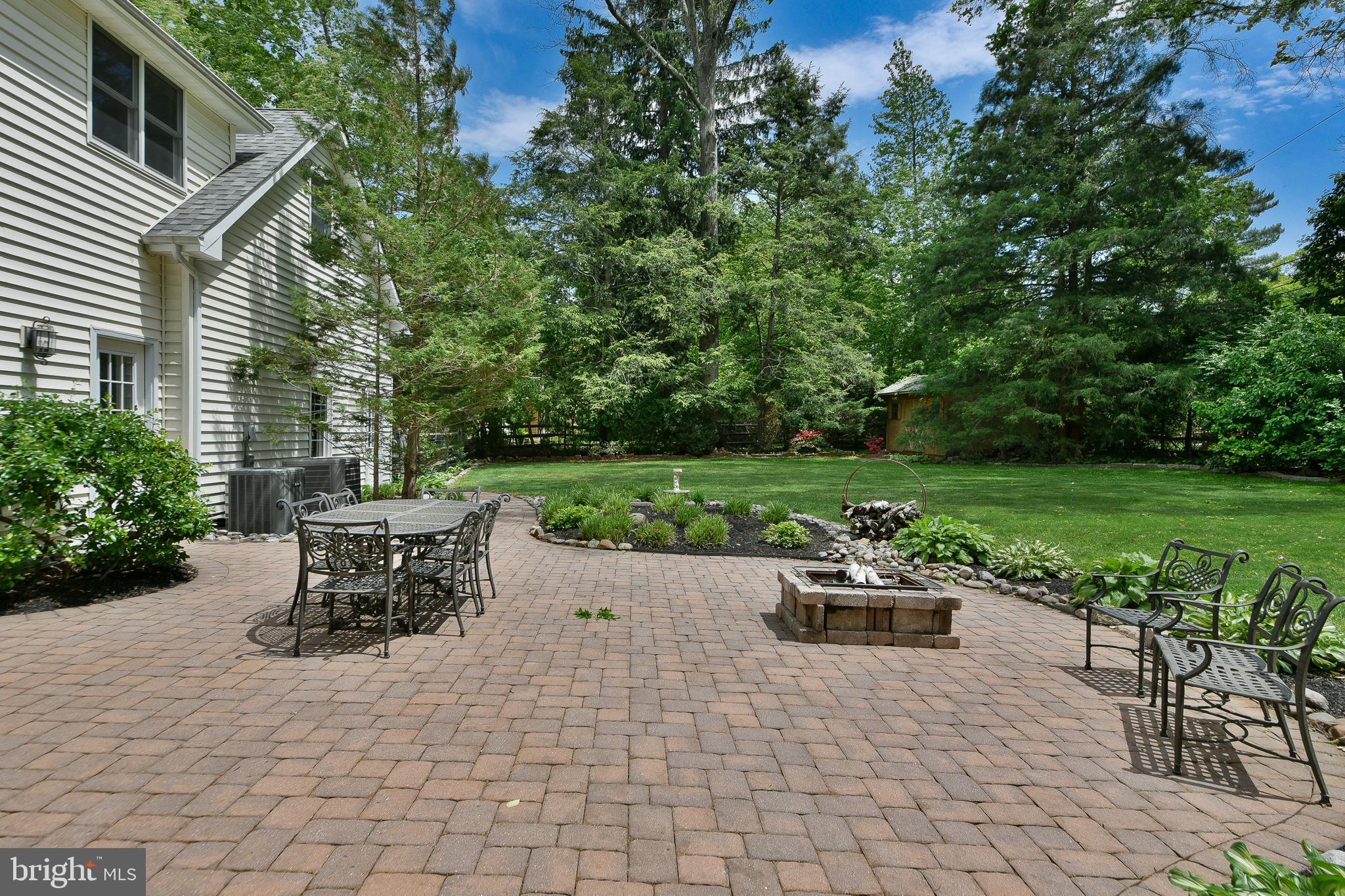 WEST ACRES - Residential