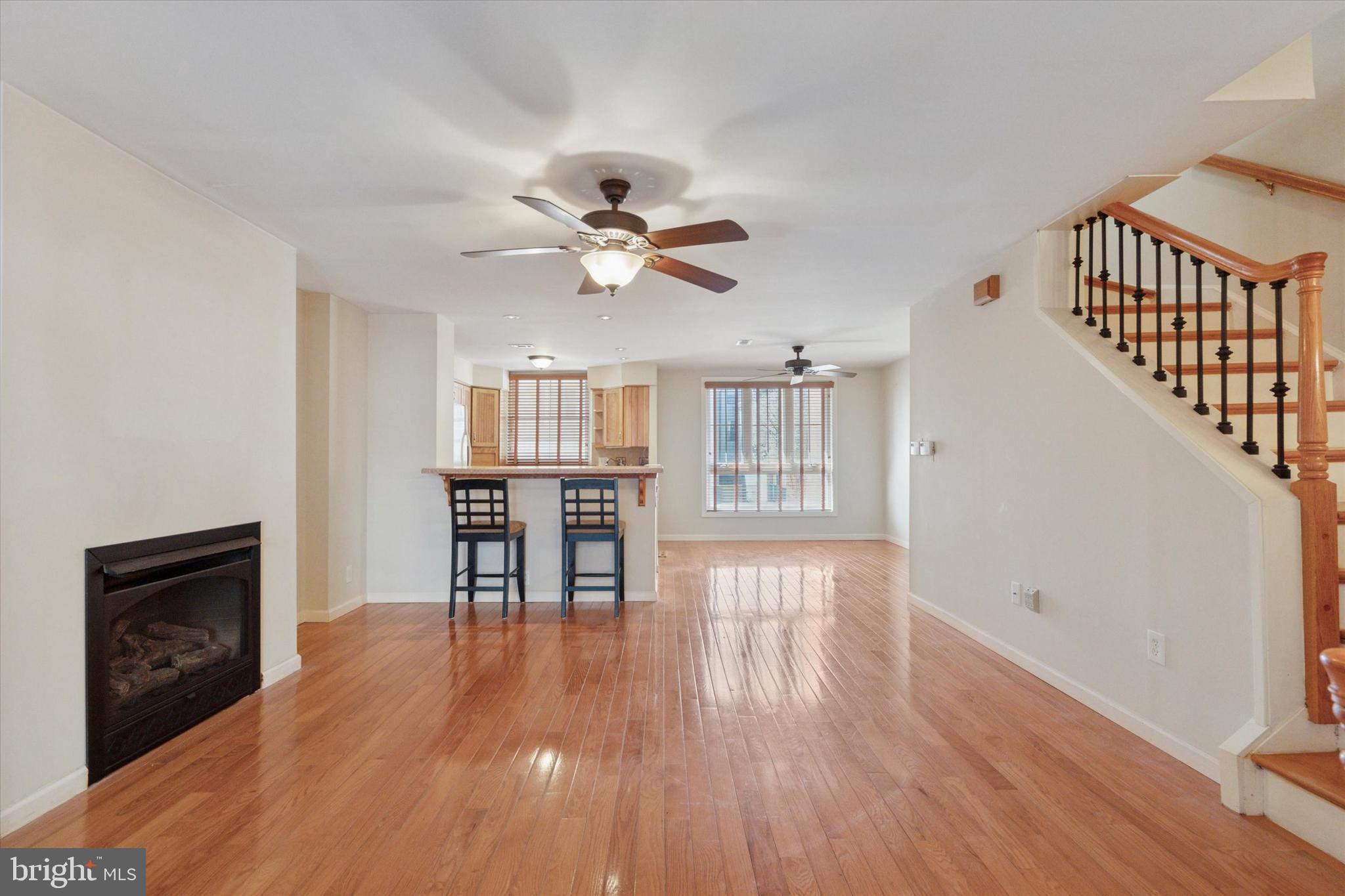 WASHINGTON SQ WEST - Residential