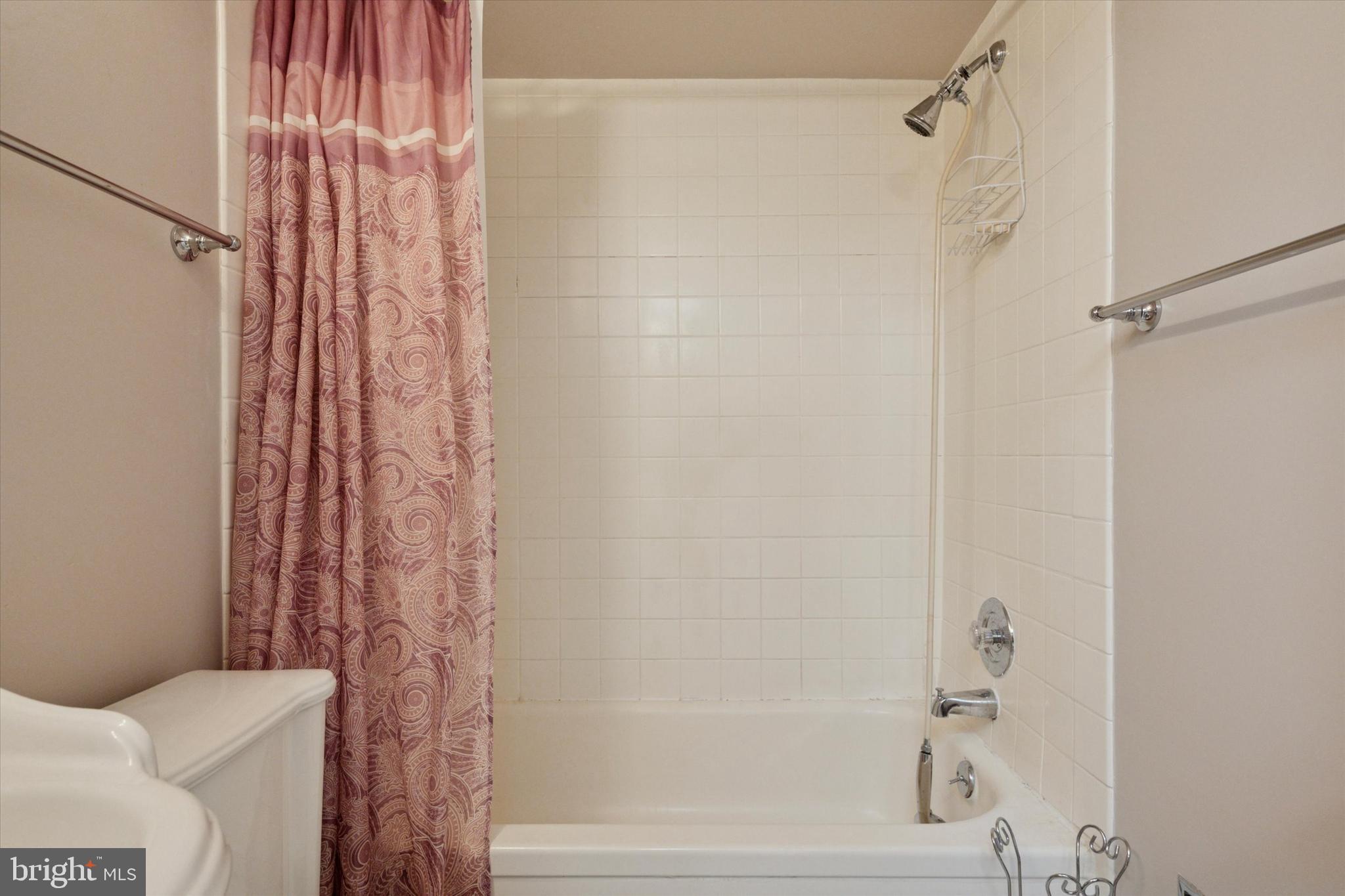 WASHINGTON SQ WEST - Residential