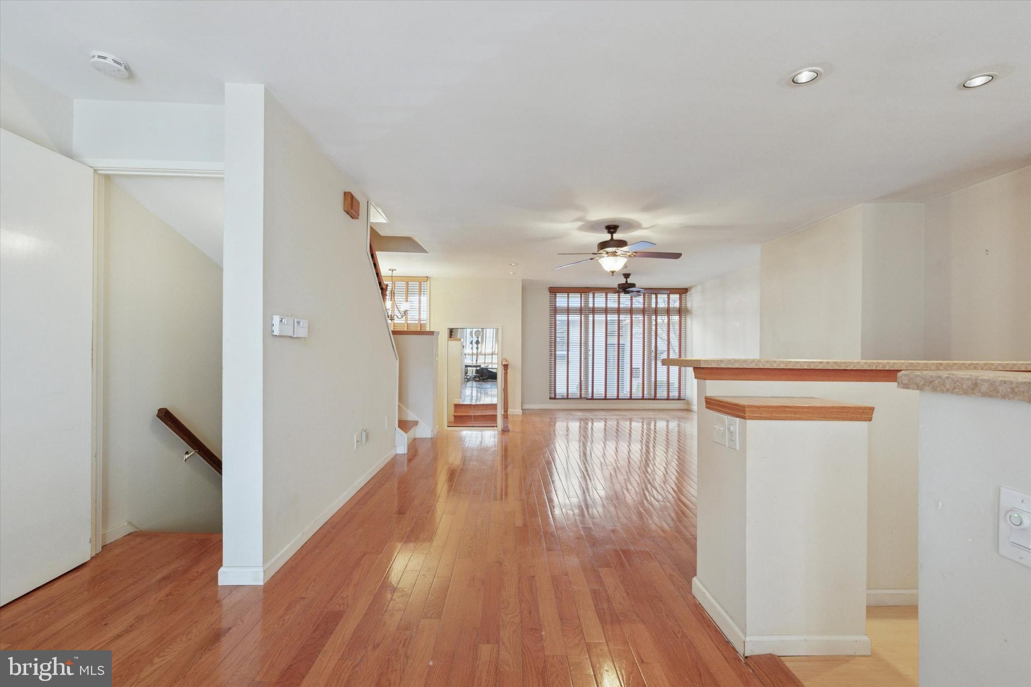 WASHINGTON SQ WEST - Residential