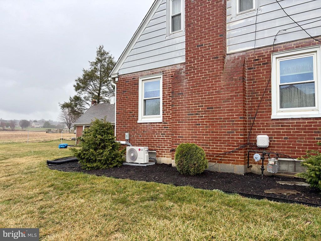 Photo of 477 W Main Street, MOUNTVILLE, PA 17554 (MLS # PALA2084628)