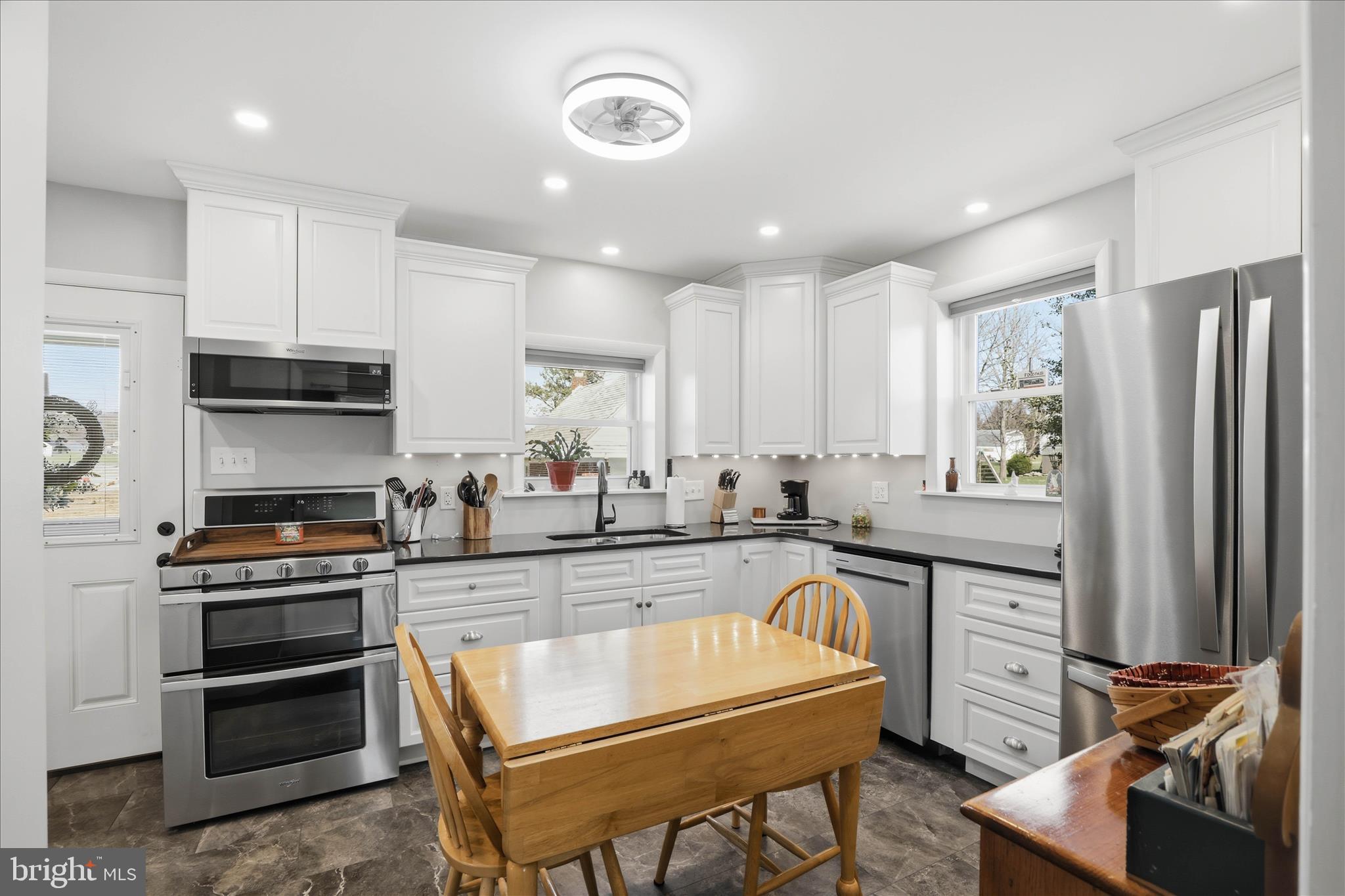 MOUNTVILLE BOROUGH - Residential