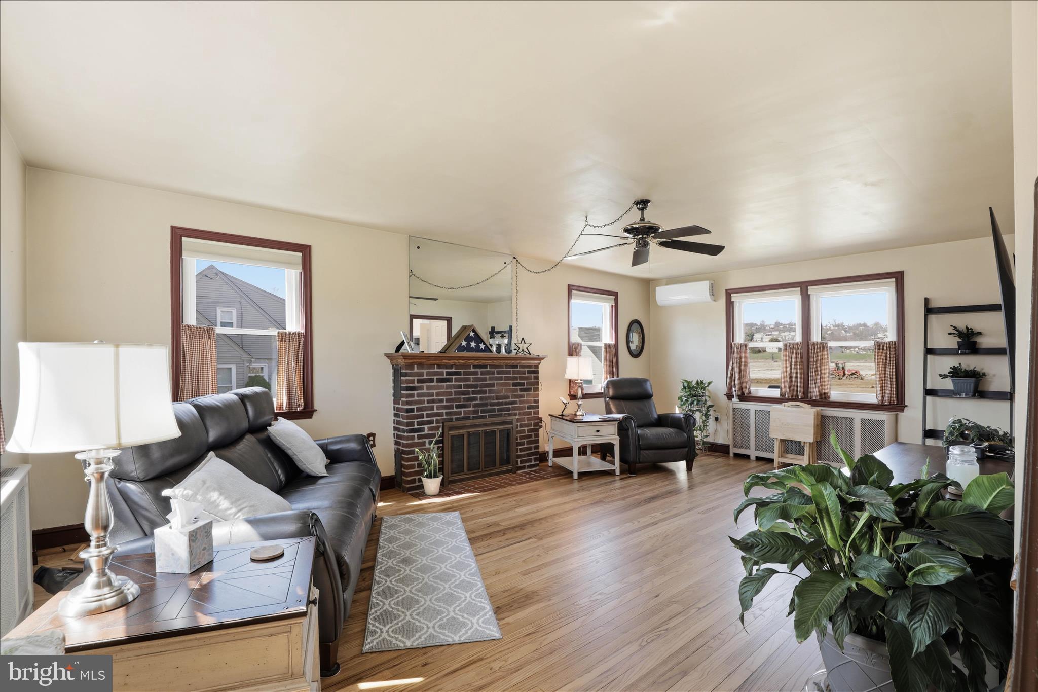 MOUNTVILLE BOROUGH - Residential