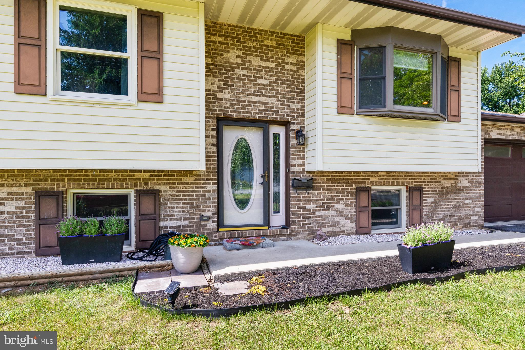 228 WOODS DRIVE