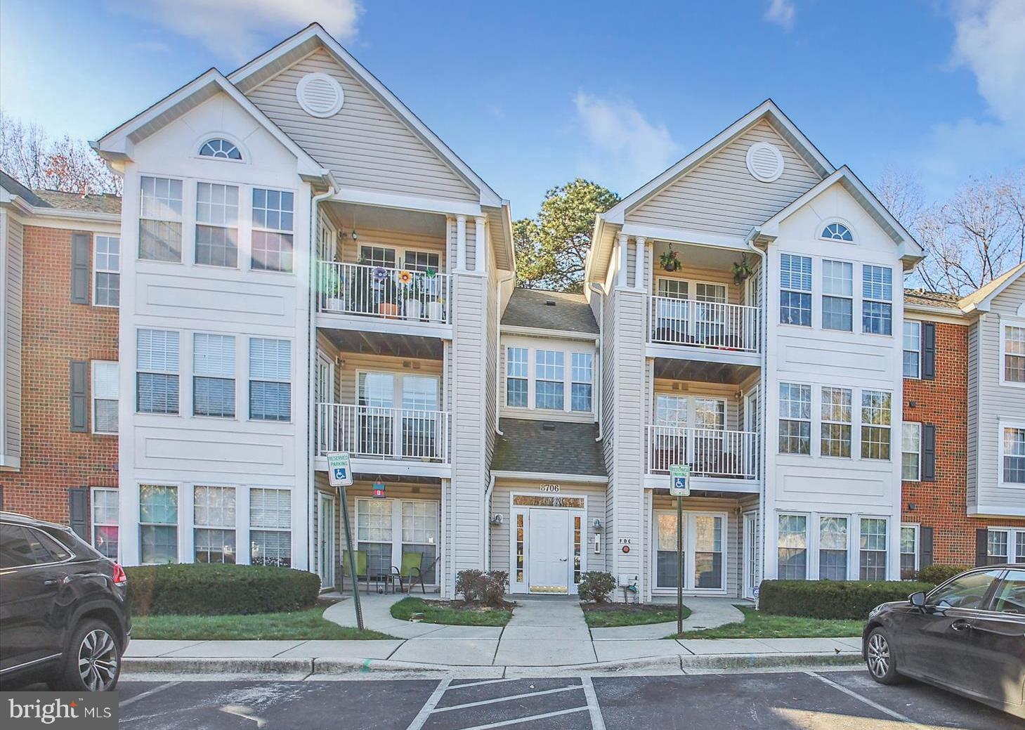 PINEY ORCHARD - Residential