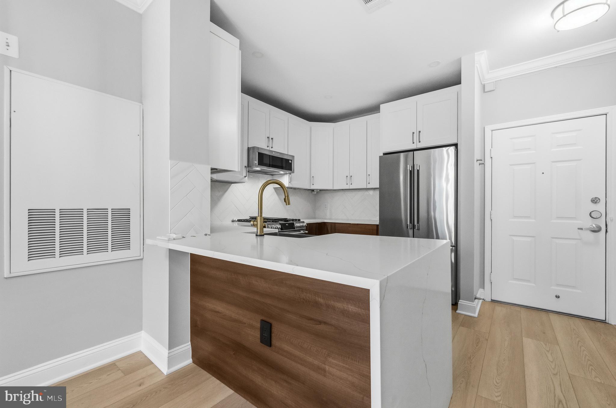 12000 MARKET STREET 127