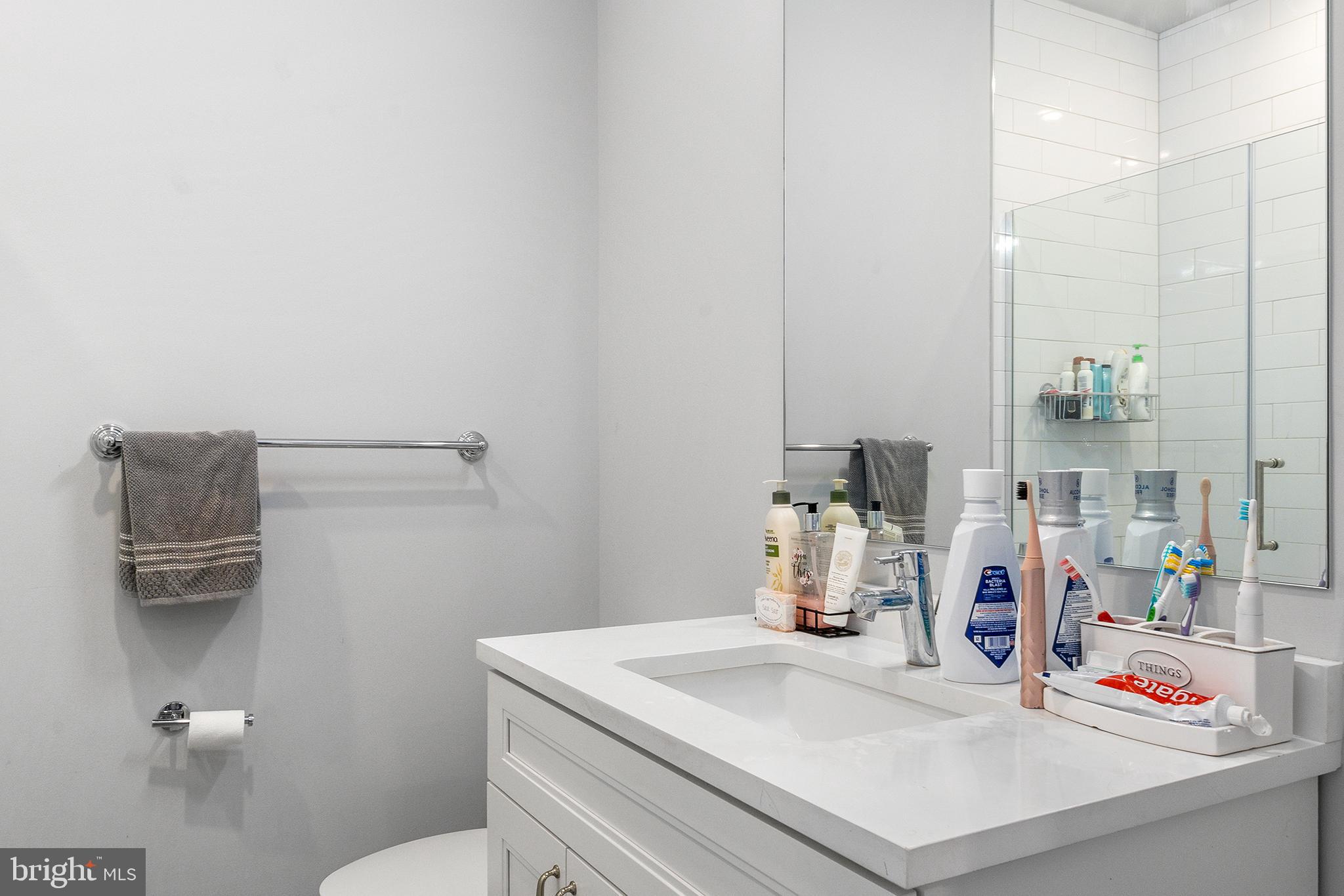 MANAYUNK - Residential Lease