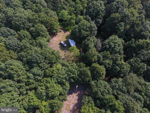 Mobile Home For Sale - 1840 Shade Lane<br/> BERKELEY SPRINGS, WV 25411