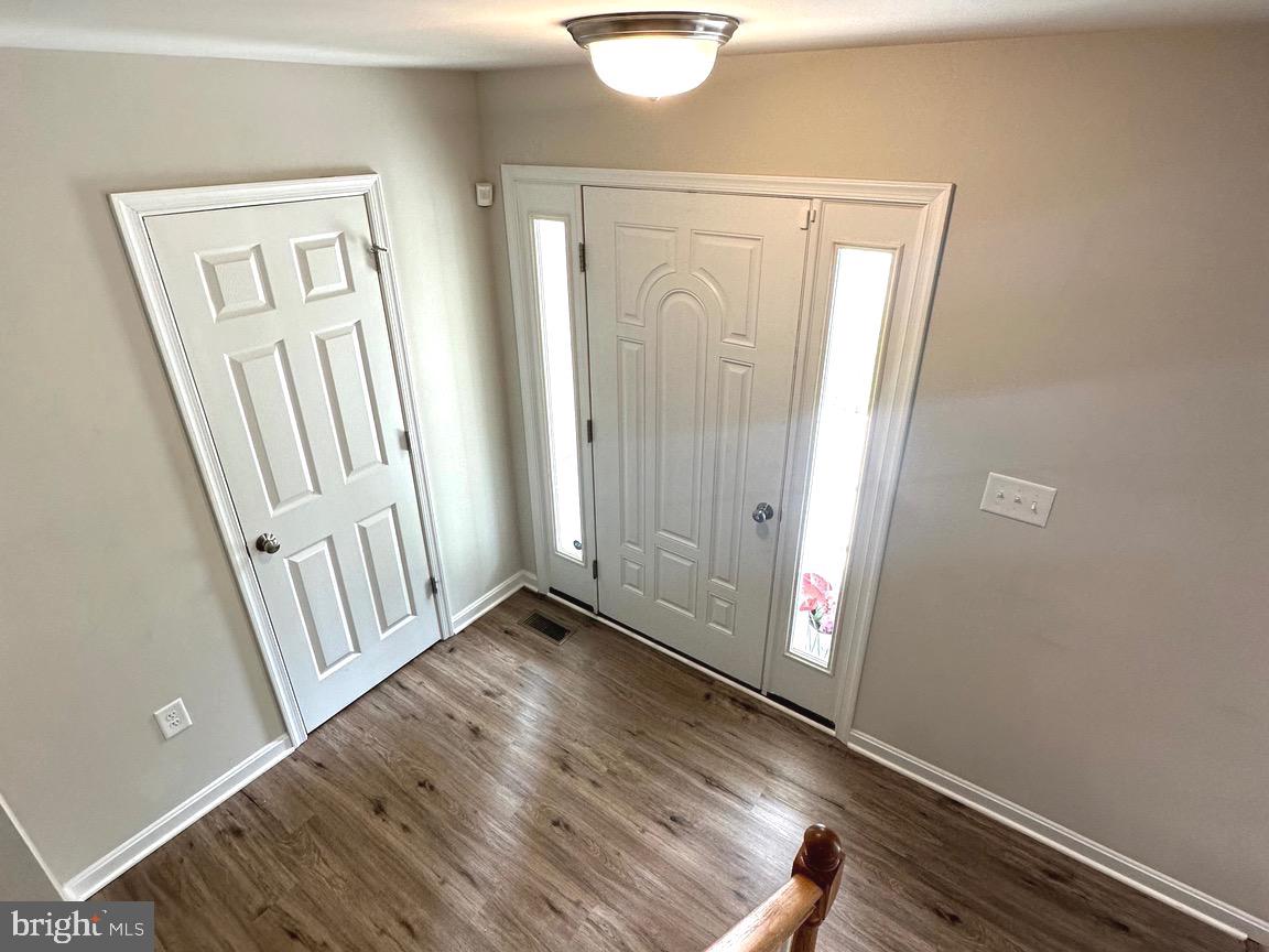 RIVERSIDE MEADOWS - Residential