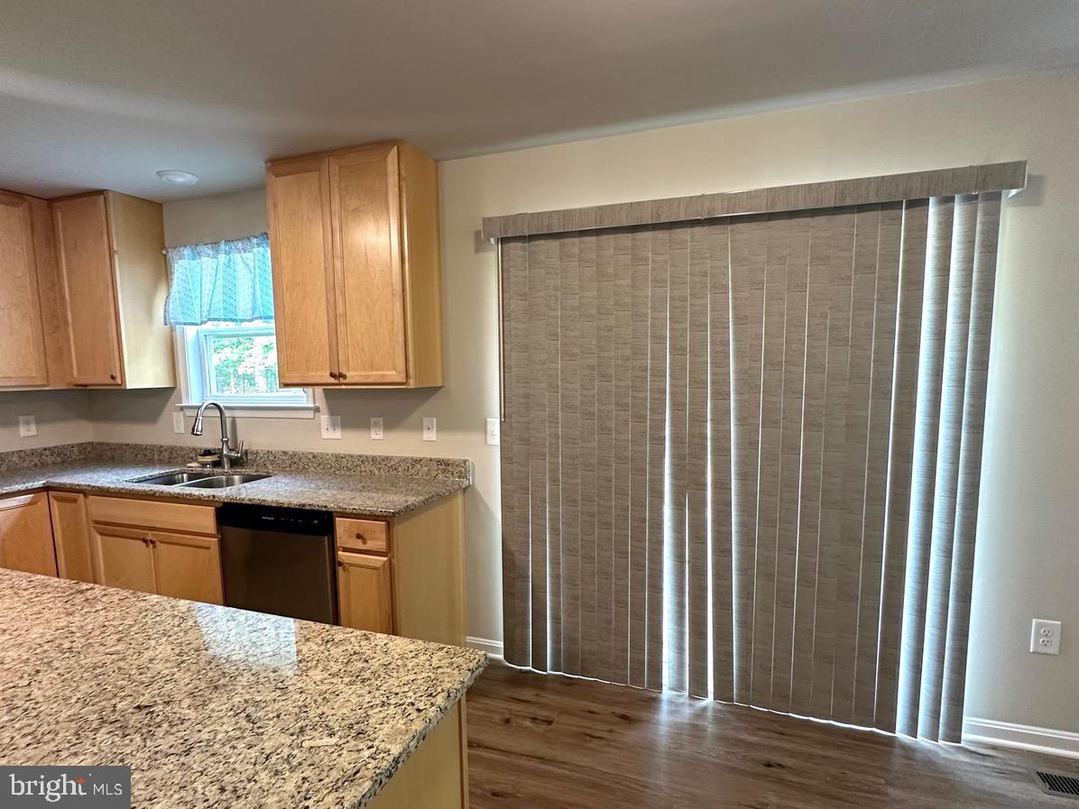 RIVERSIDE MEADOWS - Residential