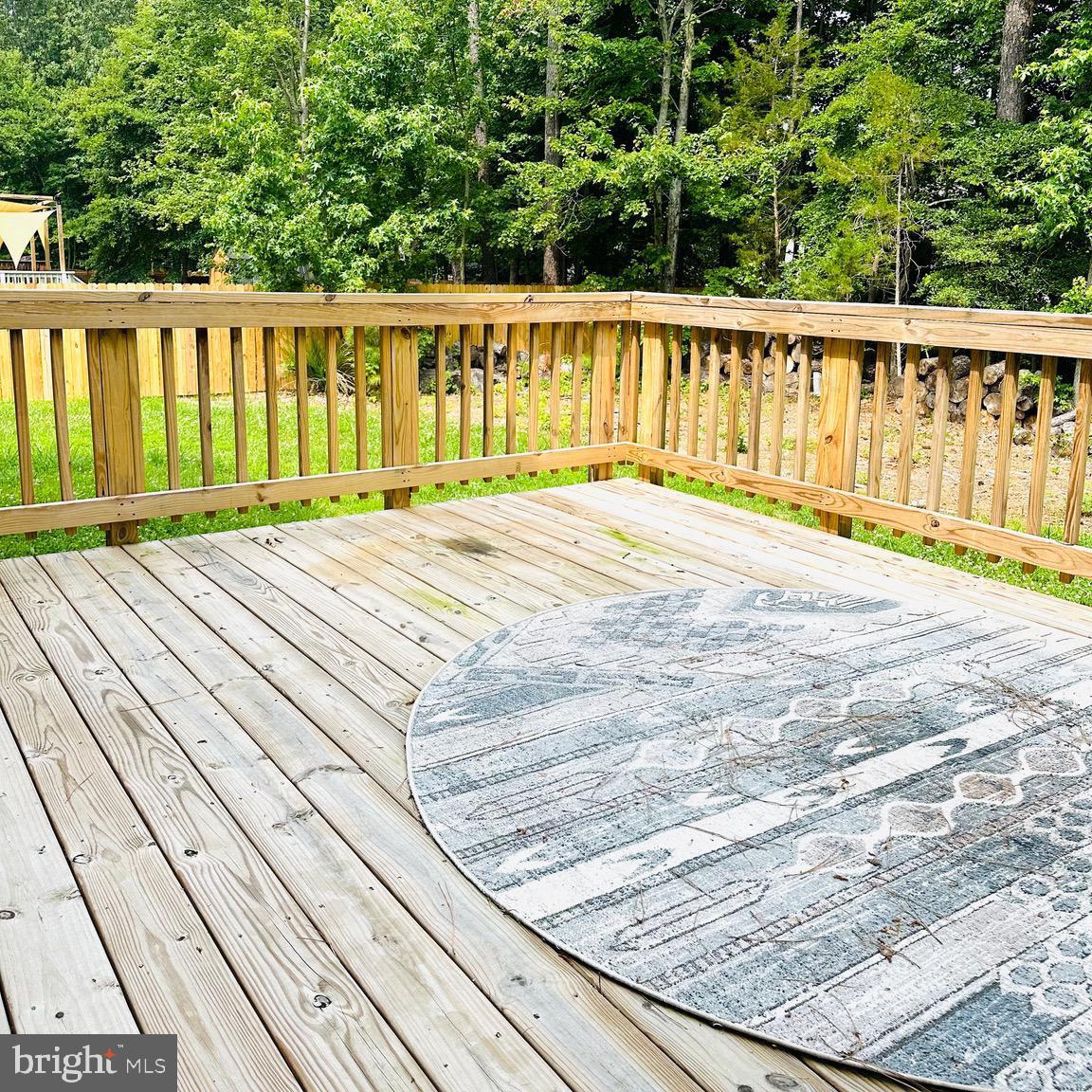 RIVERSIDE MEADOWS - Residential