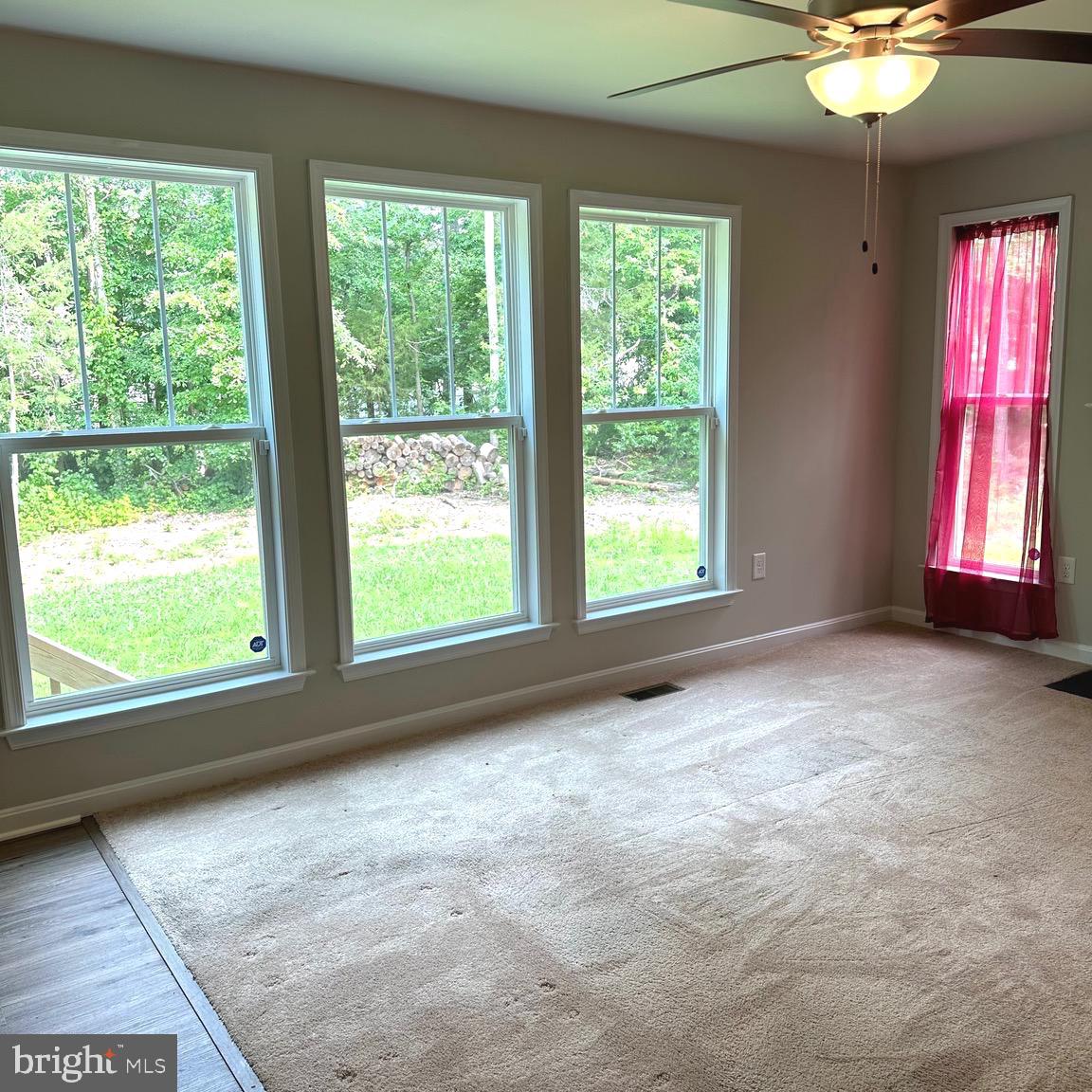 RIVERSIDE MEADOWS - Residential