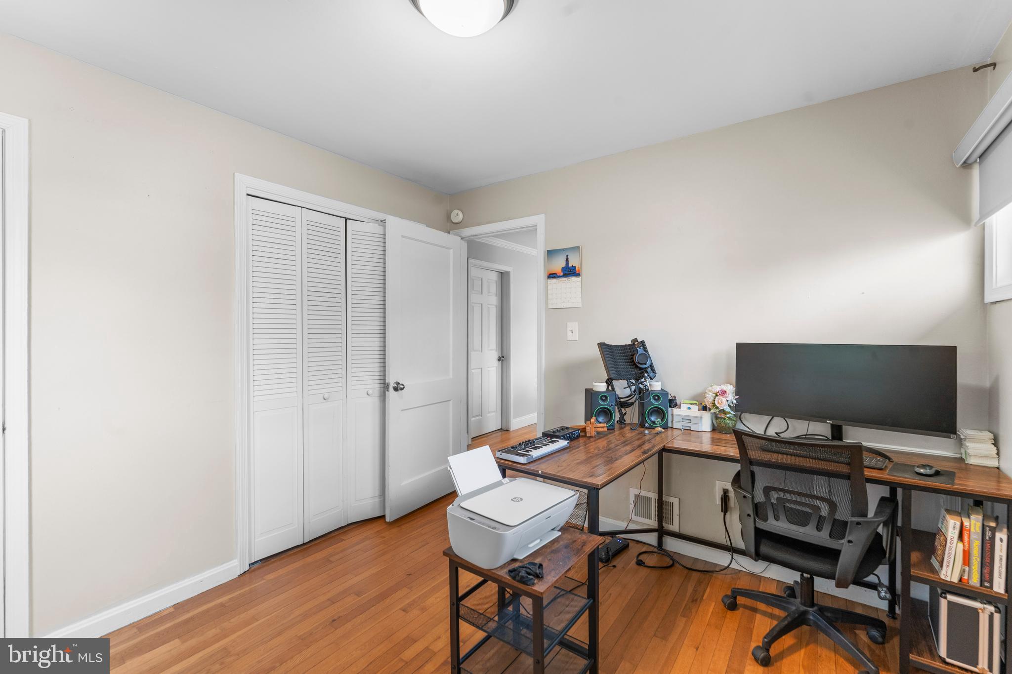 VIRGINIA HILLS - Residential