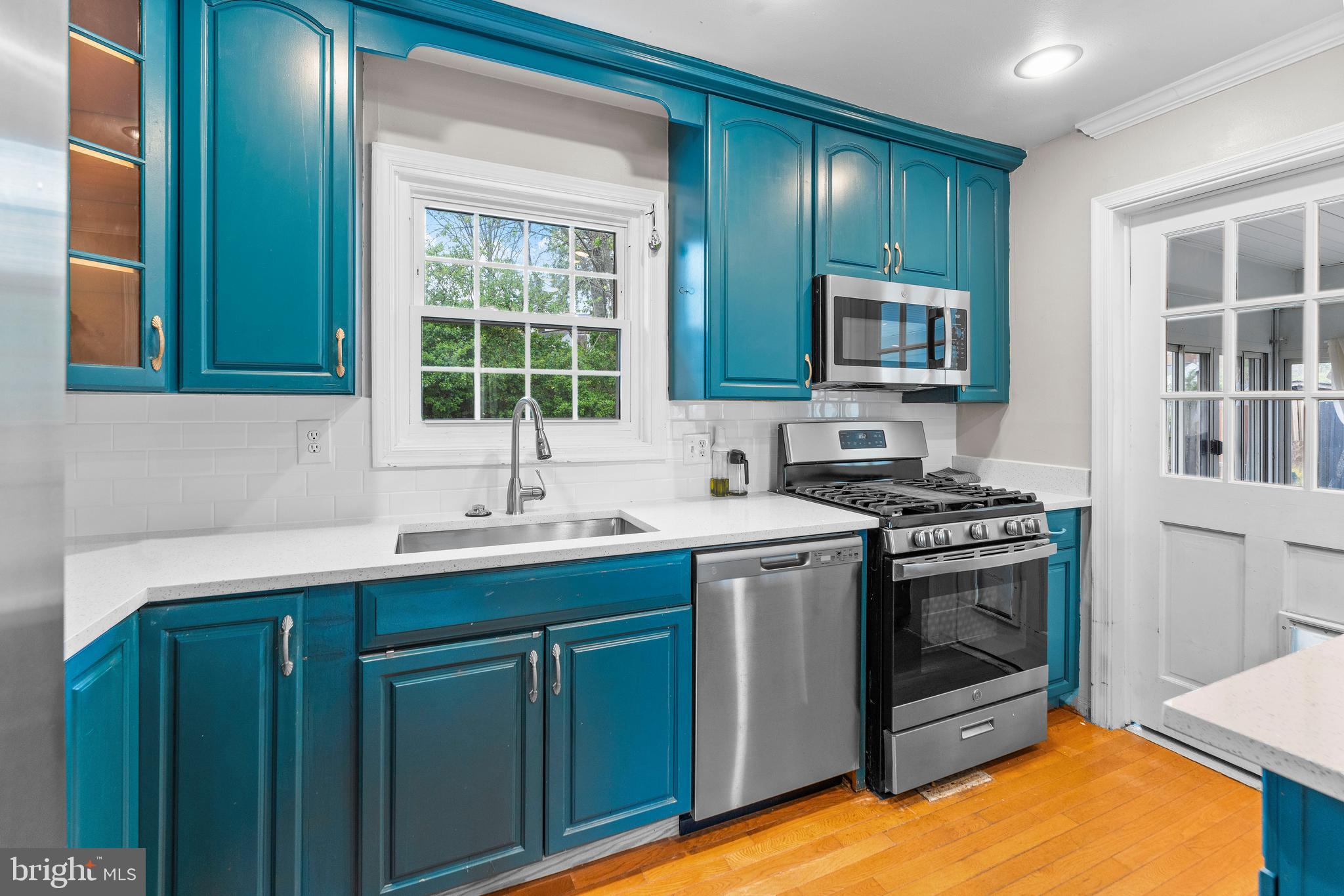 VIRGINIA HILLS - Residential