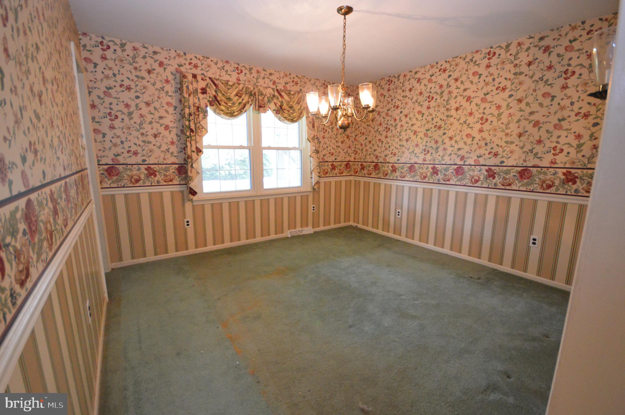 113 GLENNANN DRIVE