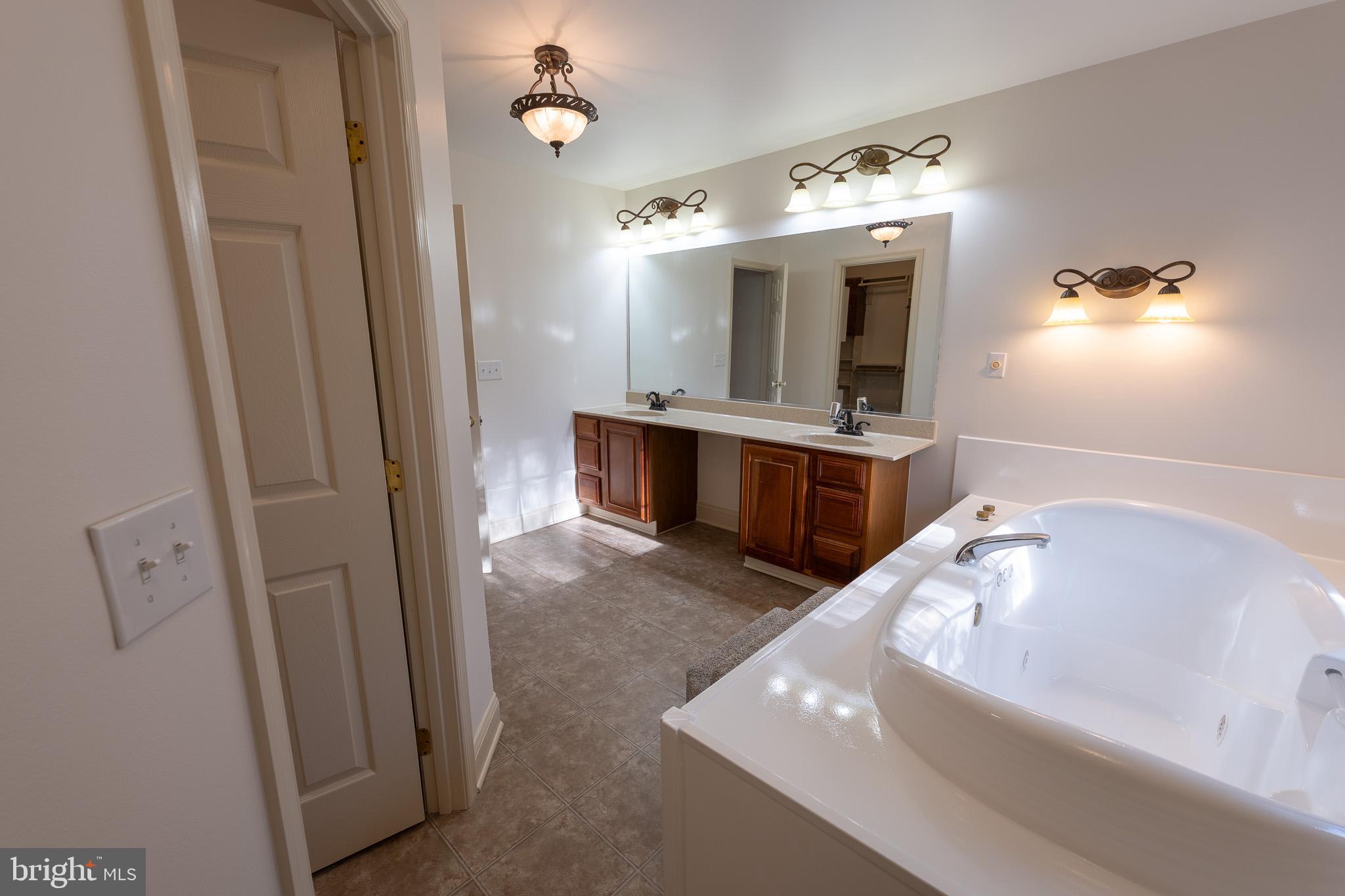 WOODLAND STATION - Residential