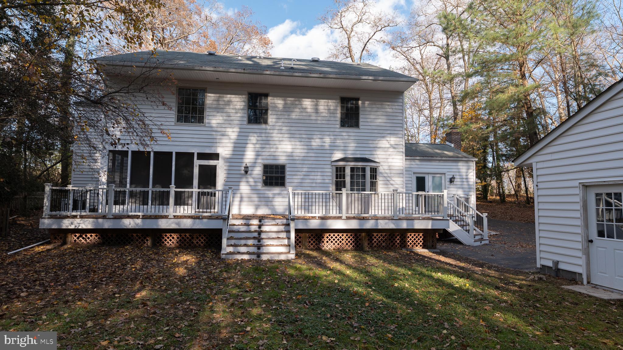 WOODLAND STATION - Residential