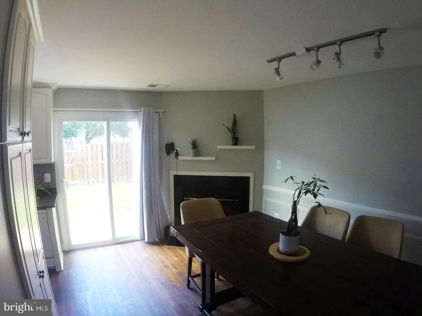 VILLAGES OF MOUNT VERNON - Residential Lease