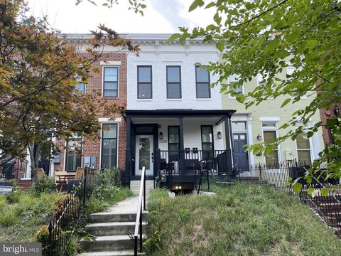 2228 13TH STREET NW WASHINGTON DC 20009