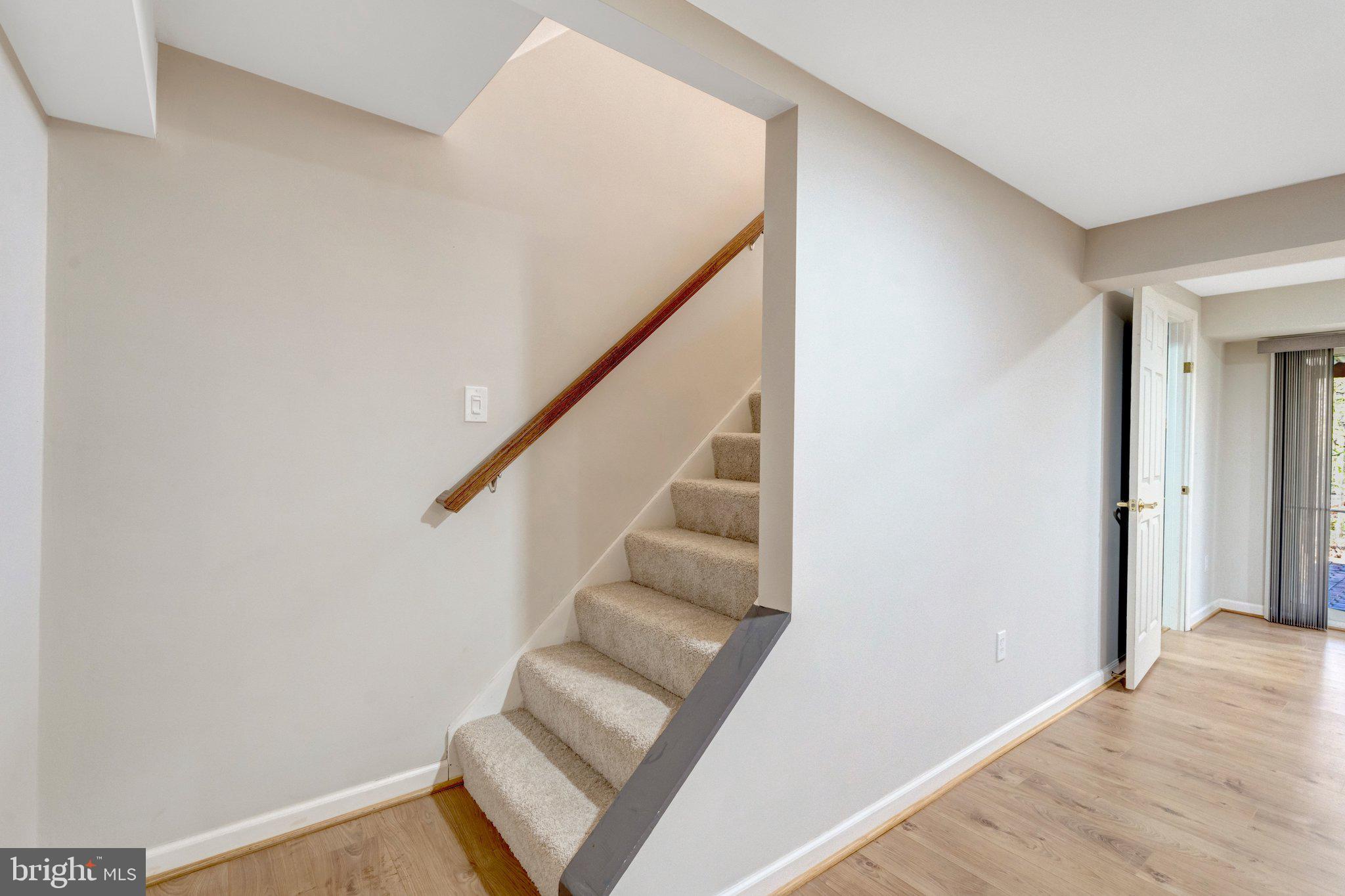 BURKE STATION SQUARE - Residential