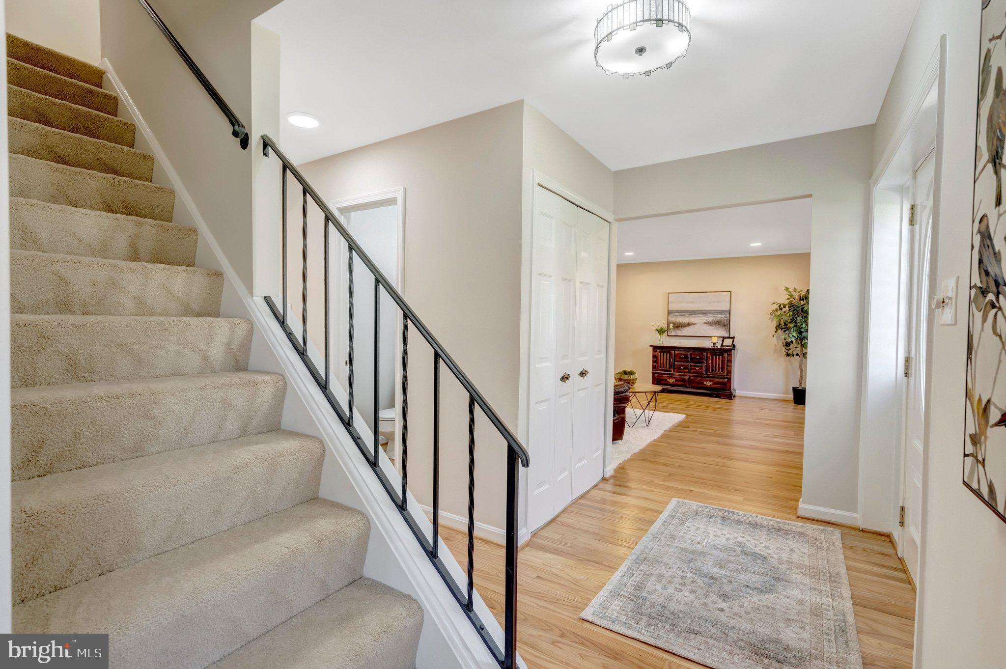 BURKE STATION SQUARE - Residential