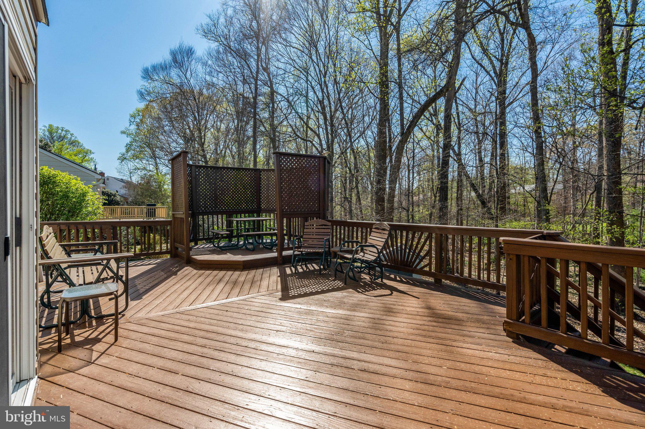 BURKE STATION SQUARE - Residential