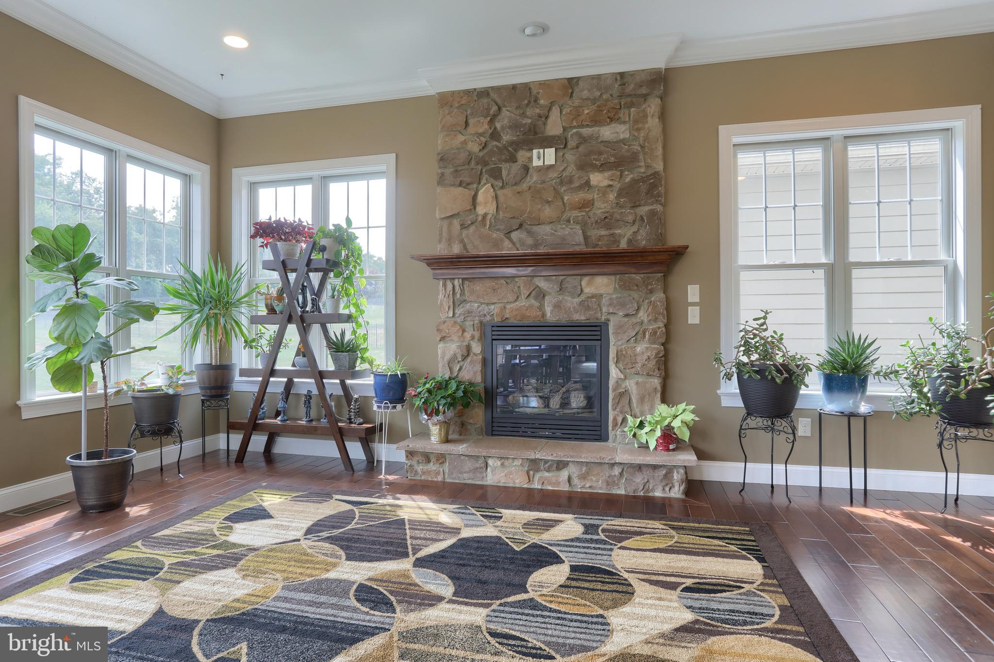 WILLOW CREEK FARMS - Residential