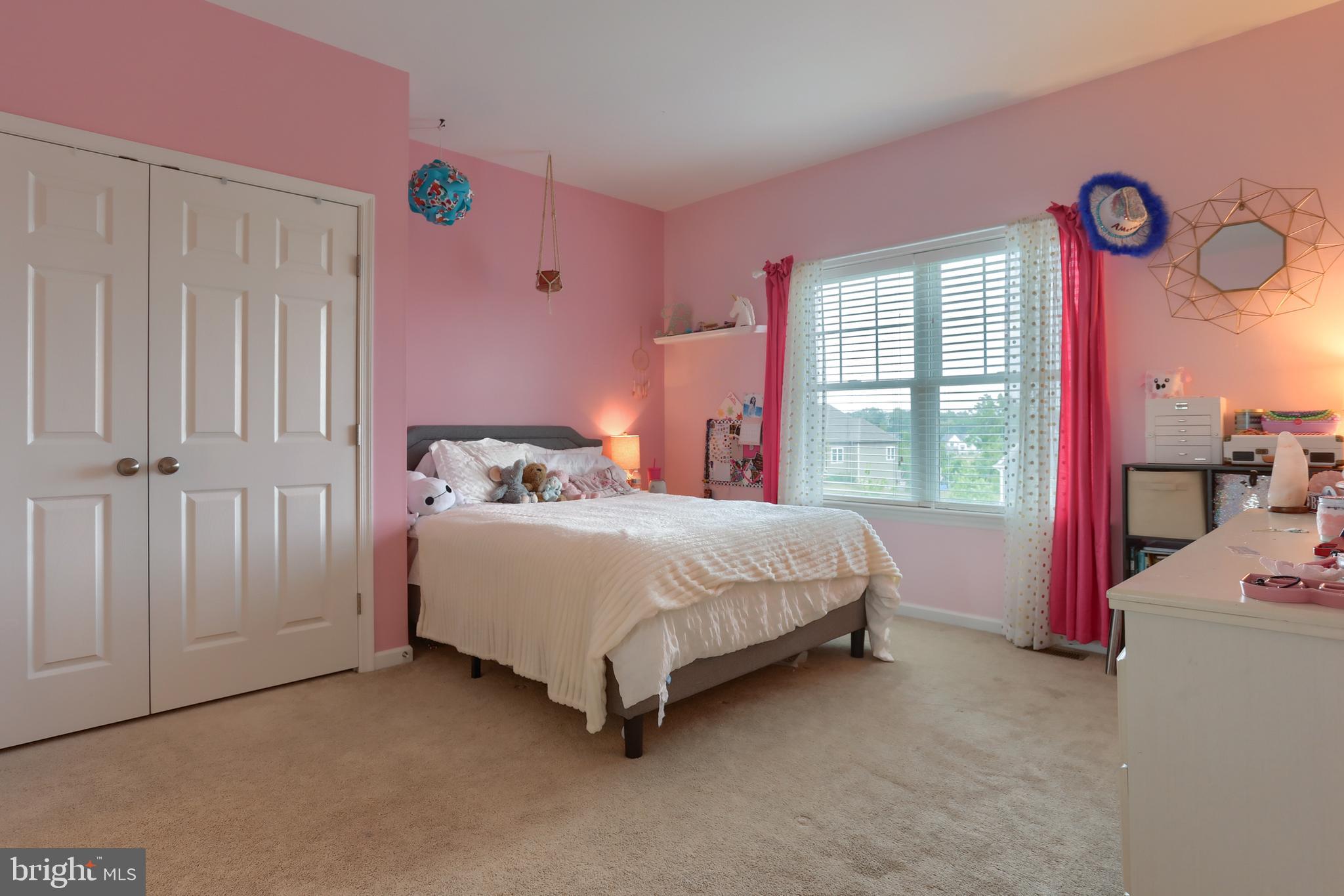 WILLOW CREEK FARMS - Residential