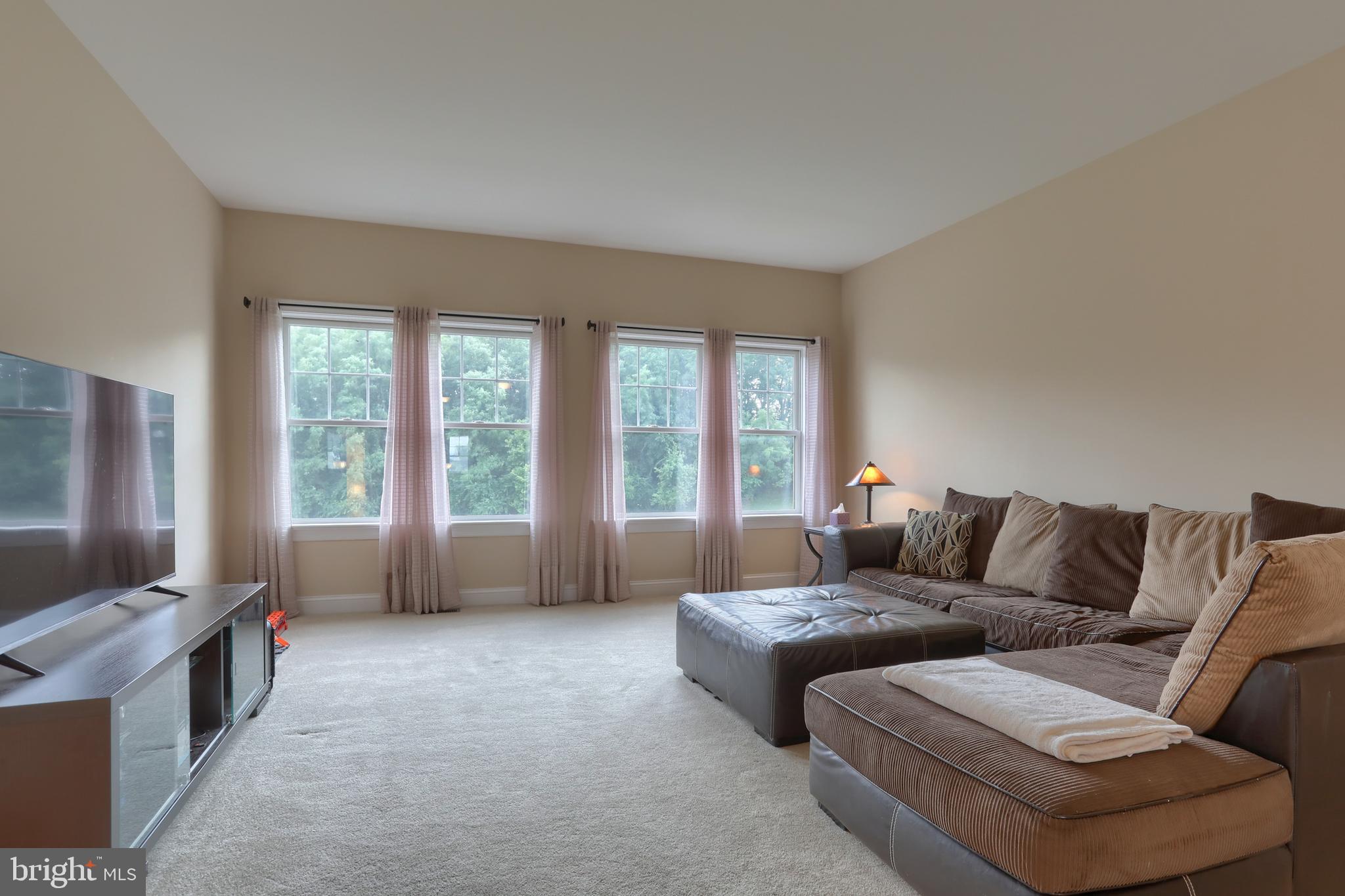 WILLOW CREEK FARMS - Residential