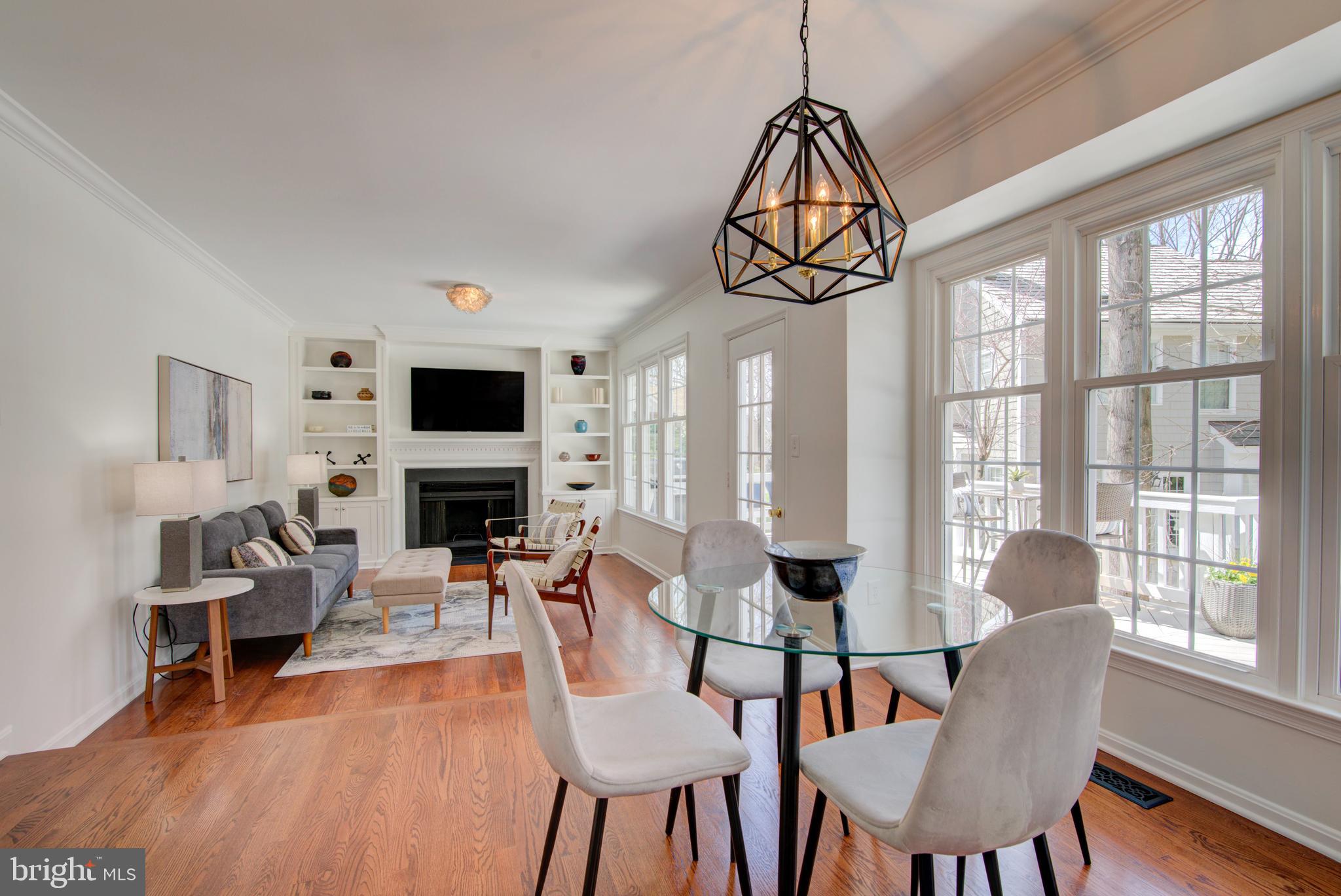 RESTON - Residential