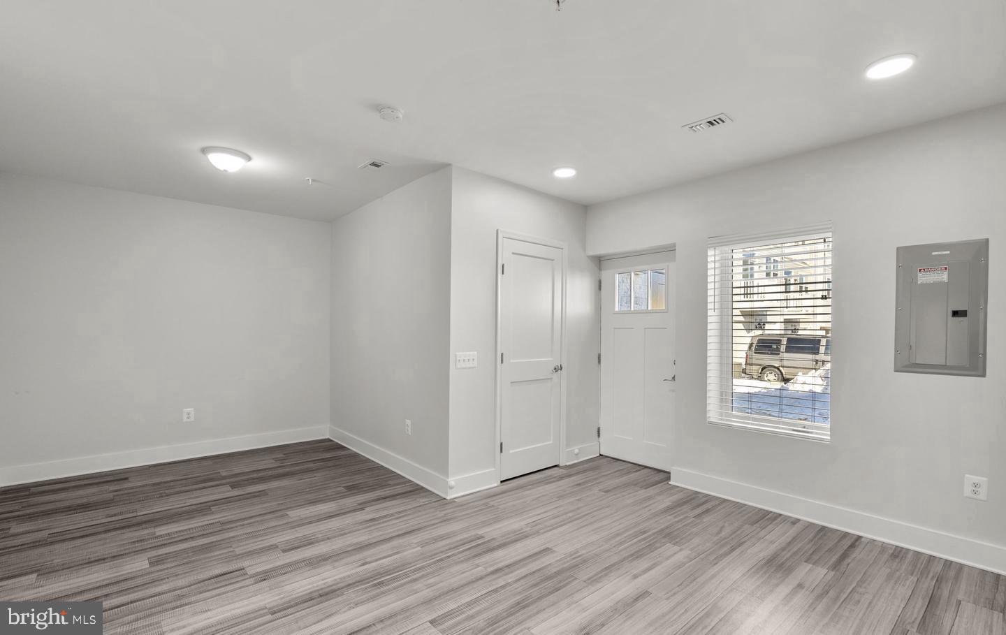 19520 VILLAGE WALK DR. 3-101