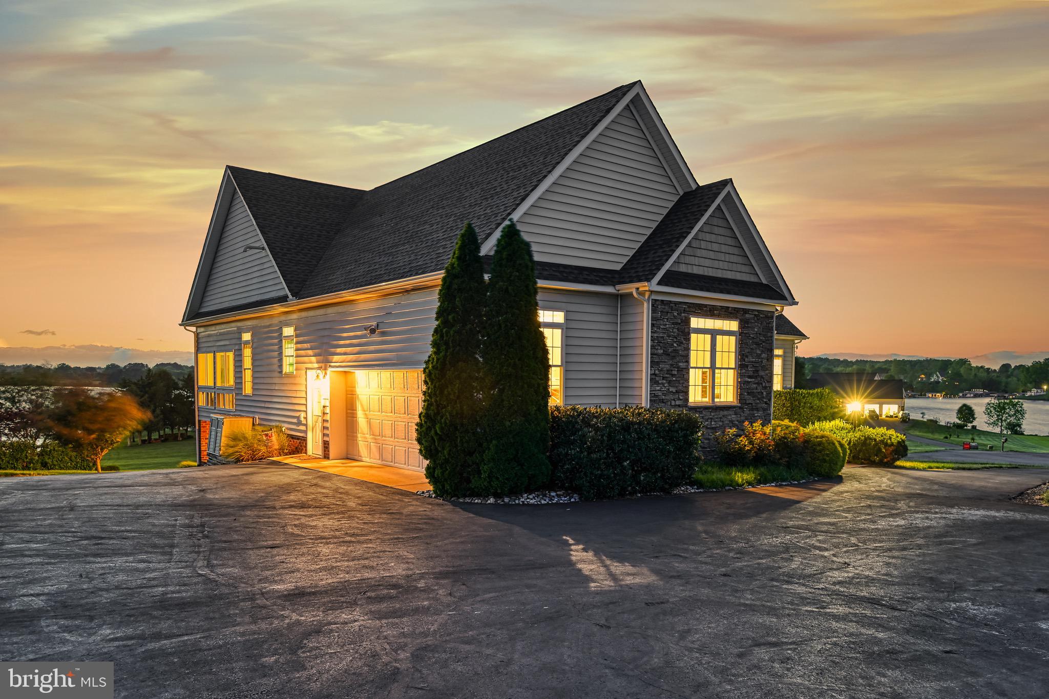 MINERAL - Residential