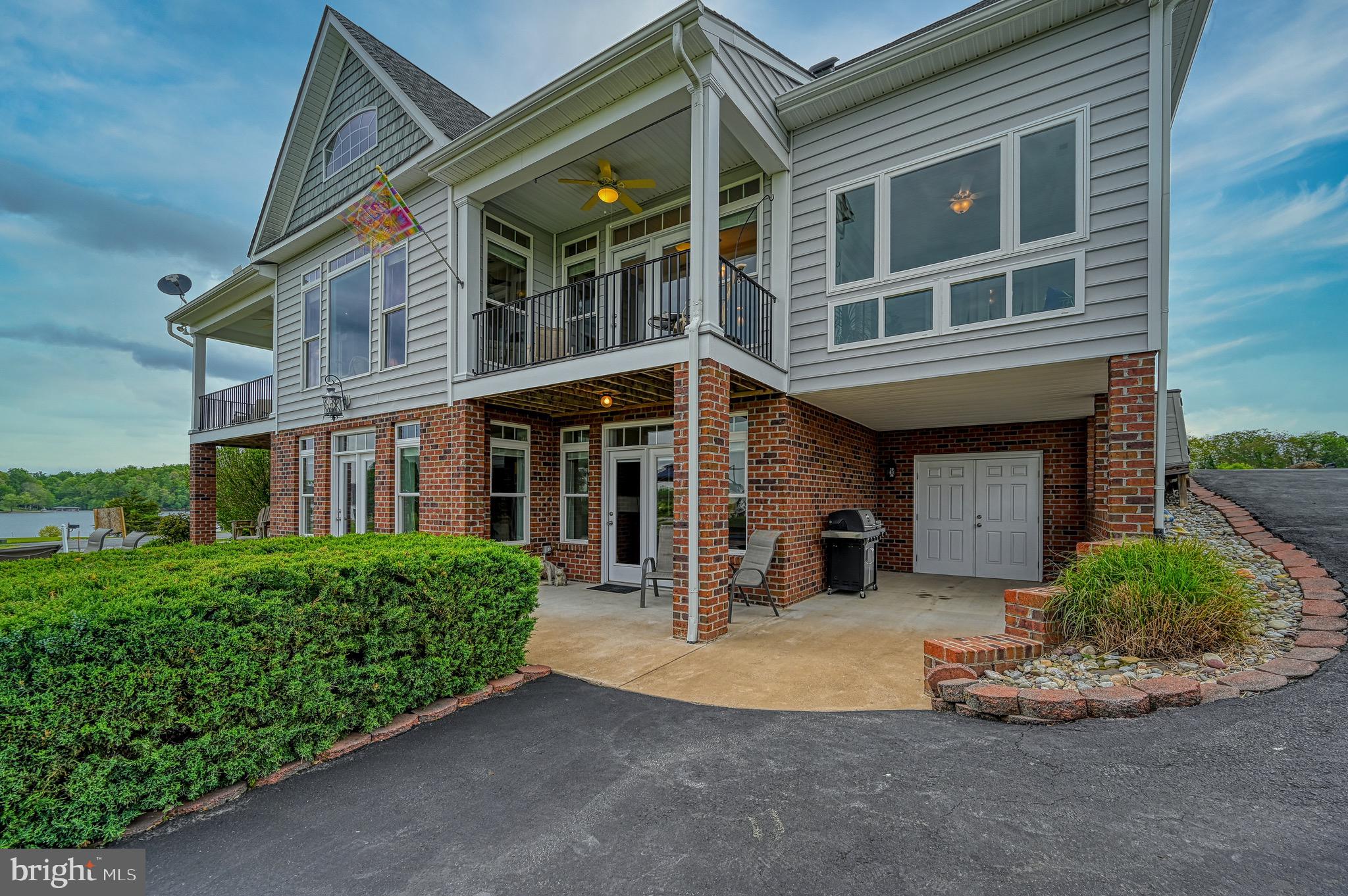 MINERAL - Residential