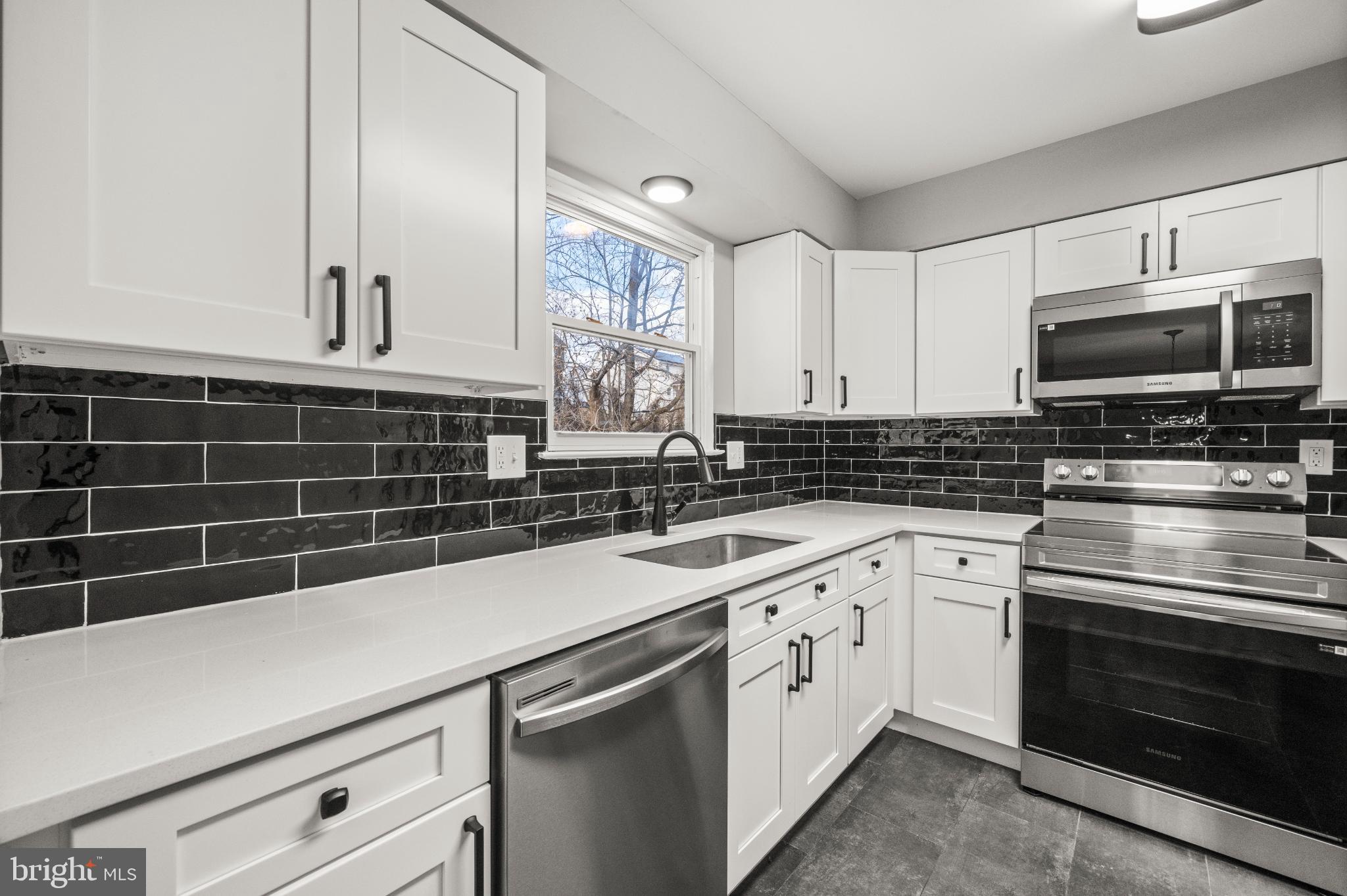 HILLCREST HEIGHTS - Residential