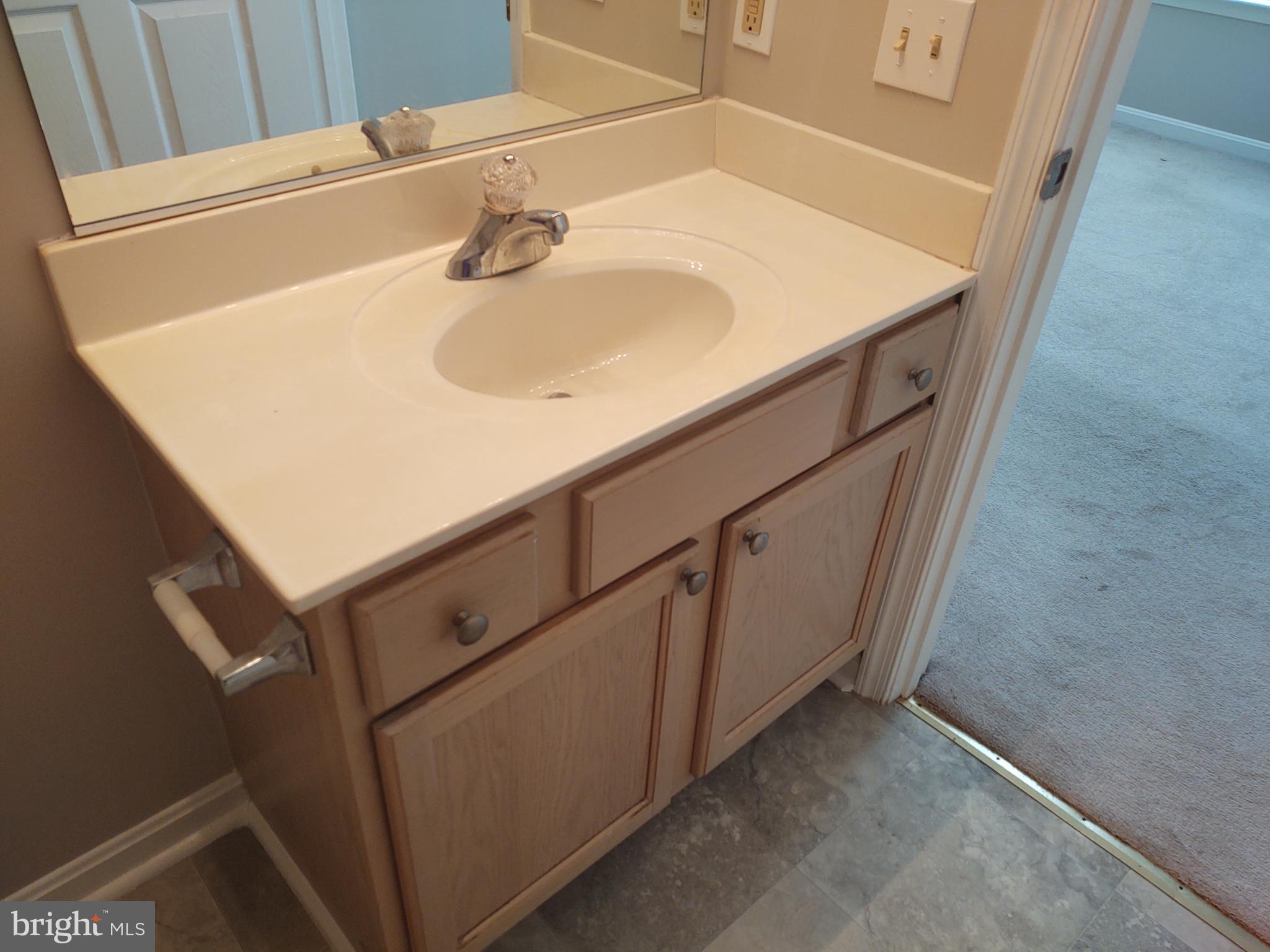 STONERIDGE CONDOMINIUMS - Residential