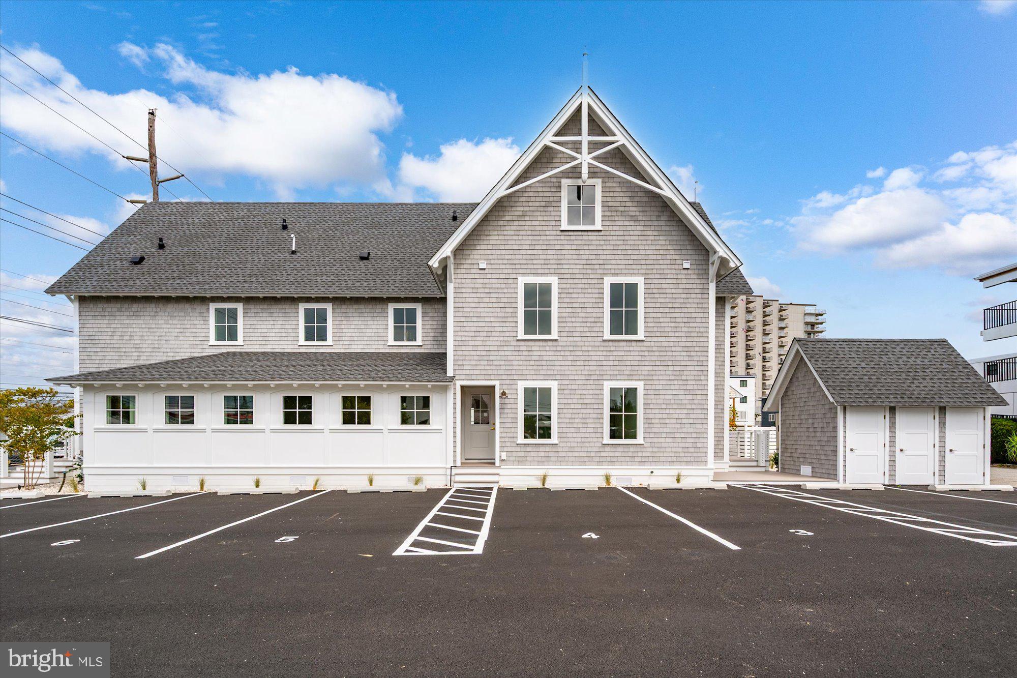 8606 COASTAL HIGHWAY 2