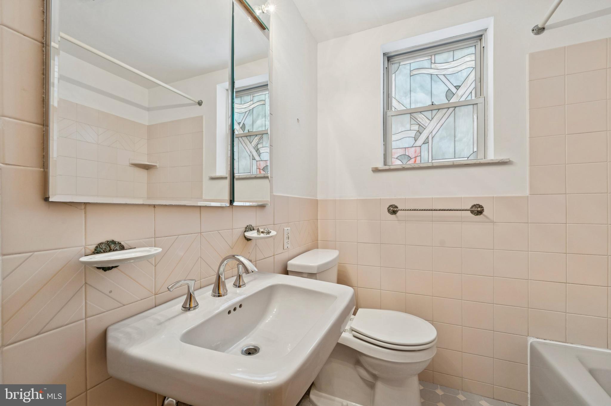 PASSYUNK SQUARE - Residential